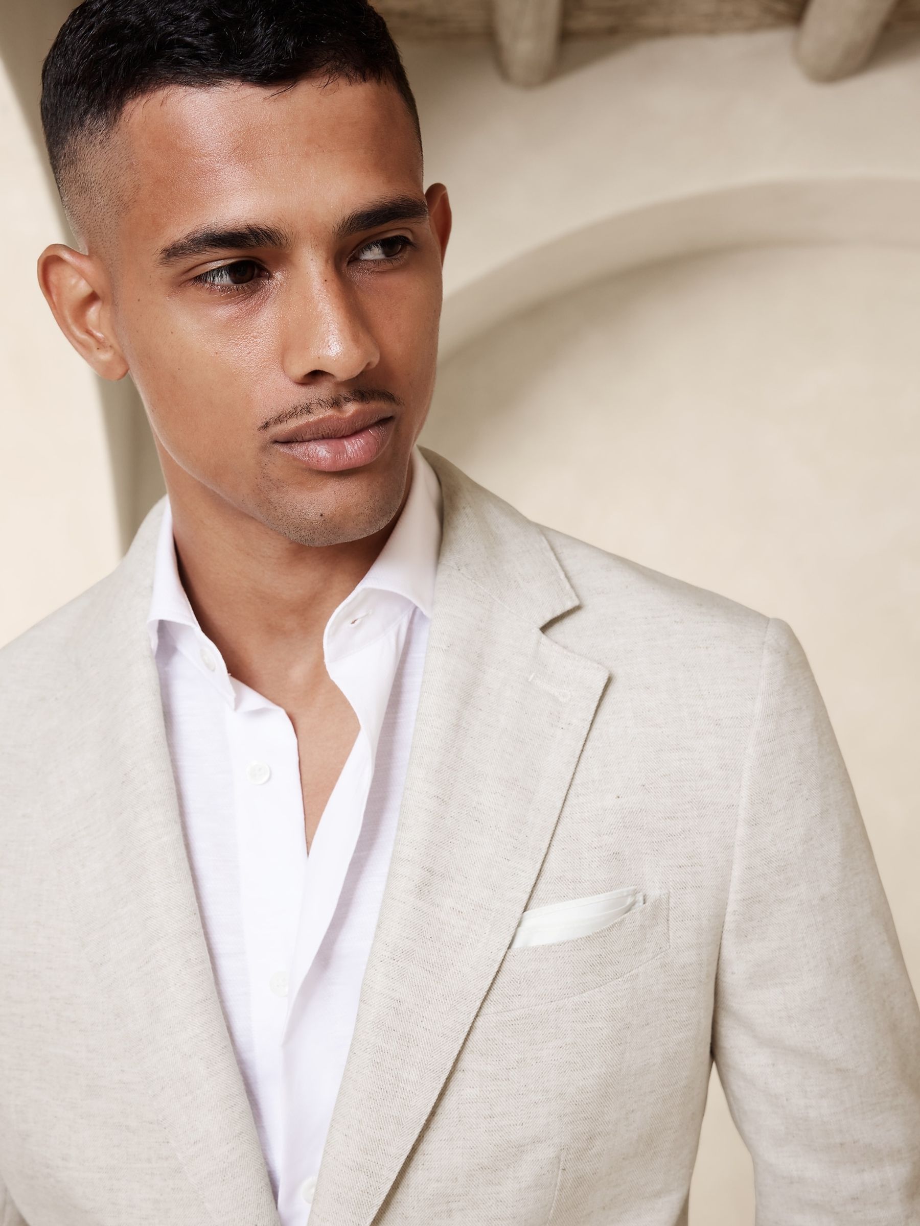 Banana Republic Cream Arroyo Cotton-Linen Suit Jacket - Image 3 of 4