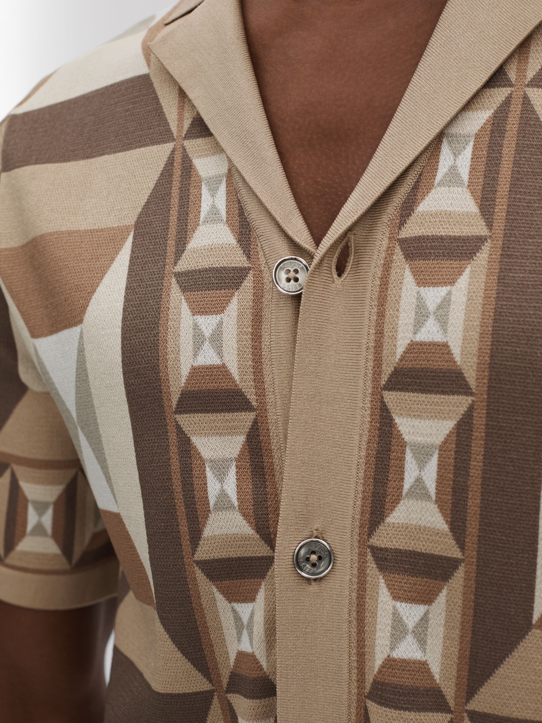 Knitted Cuban Collar Shirt in Camel Multi - Image 4 of 6