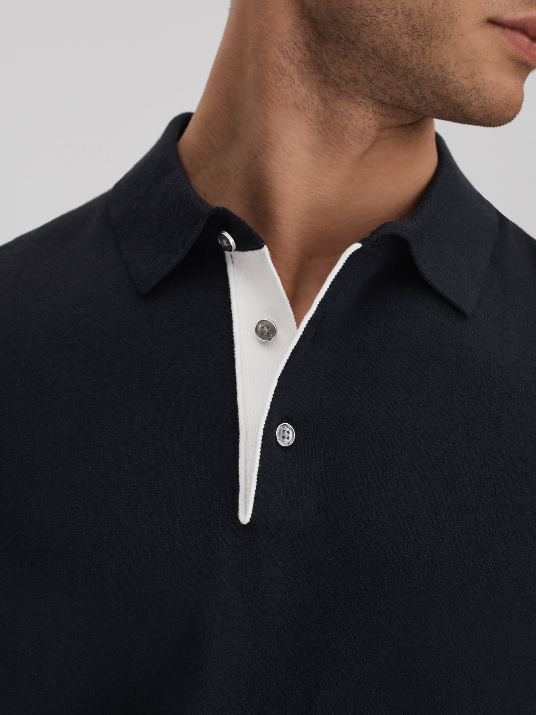 Cotton Blend Contrast Polo Shirt in Navy - Image 4 of 6