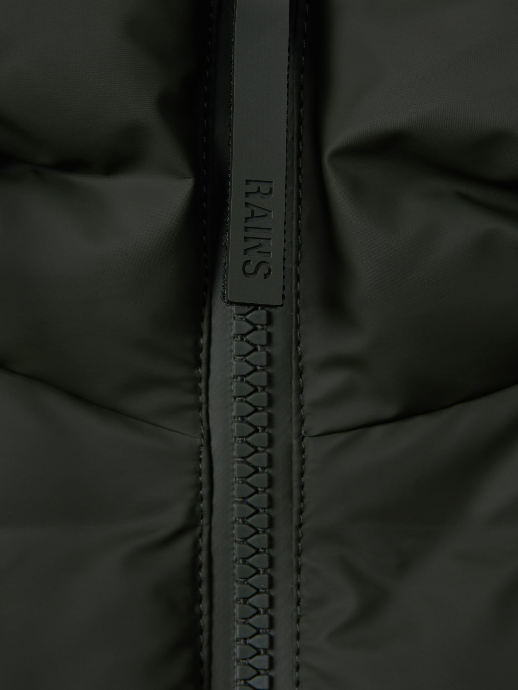 Rains Hooded Puffer Jacket in Black - Image 10 of 10