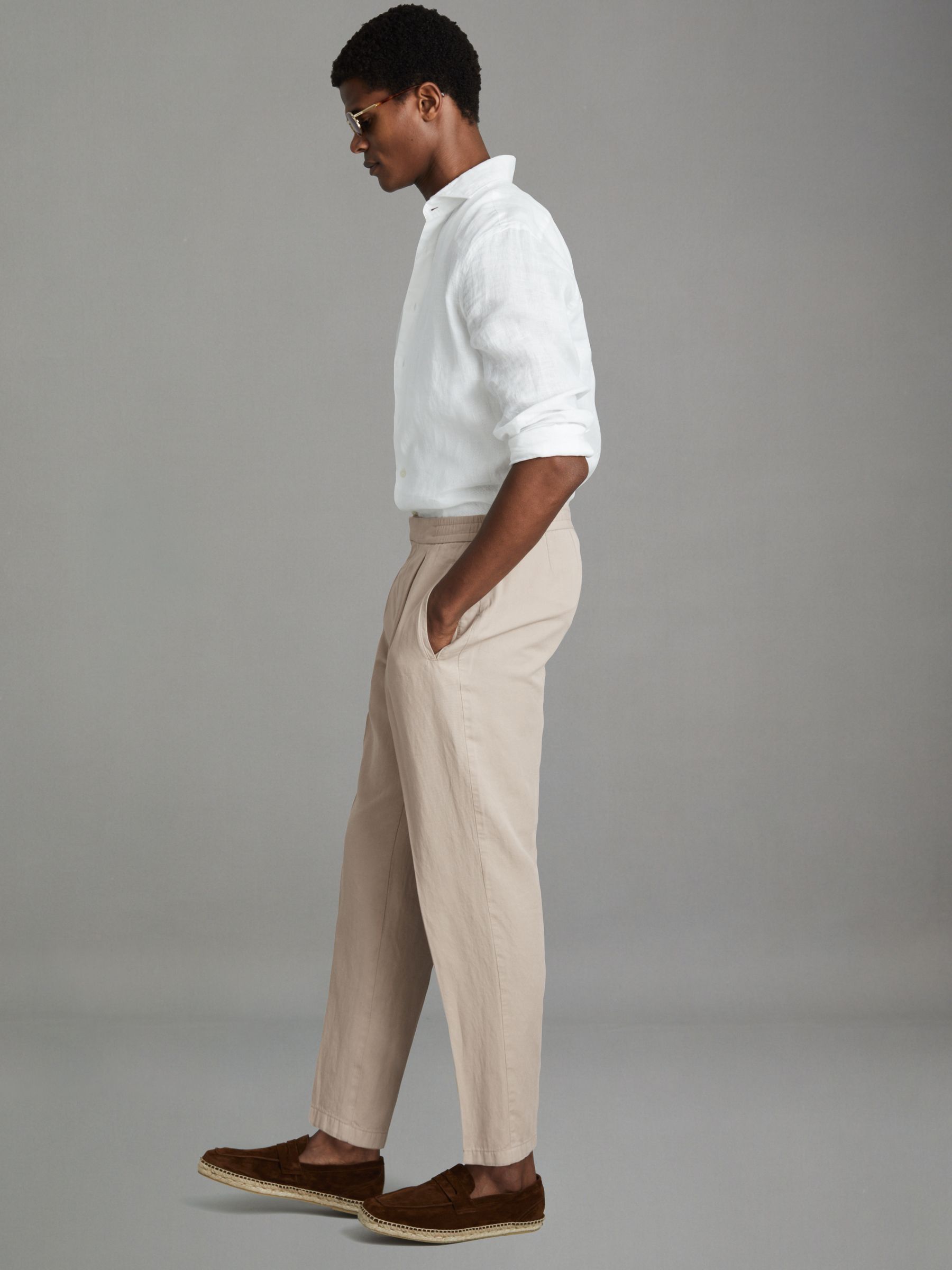 Relaxed Cotton/Linen Blend Elasticated Waist Trousers in Stone - Image 6 of 7