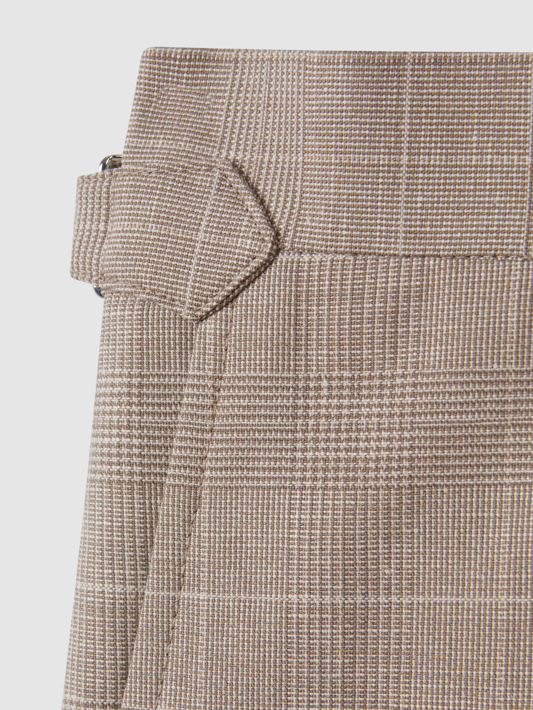 Check Side Adjuster Shorts in Oatmeal - Image 6 of 6