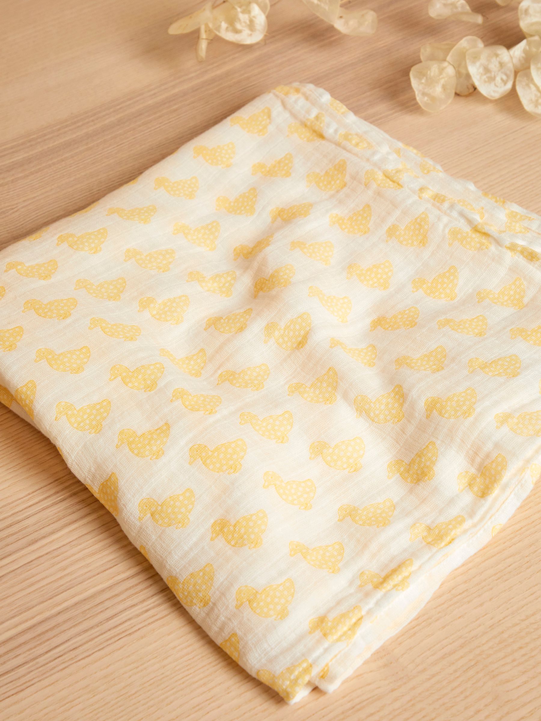 Yellow Duck Extra Large Muslin - Image 1 of 4