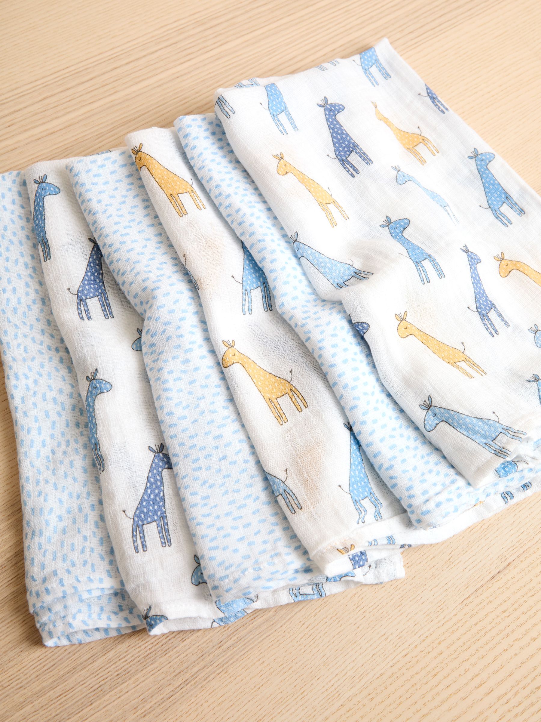Blue Giraffe 6-Pack Muslins - Image 1 of 4