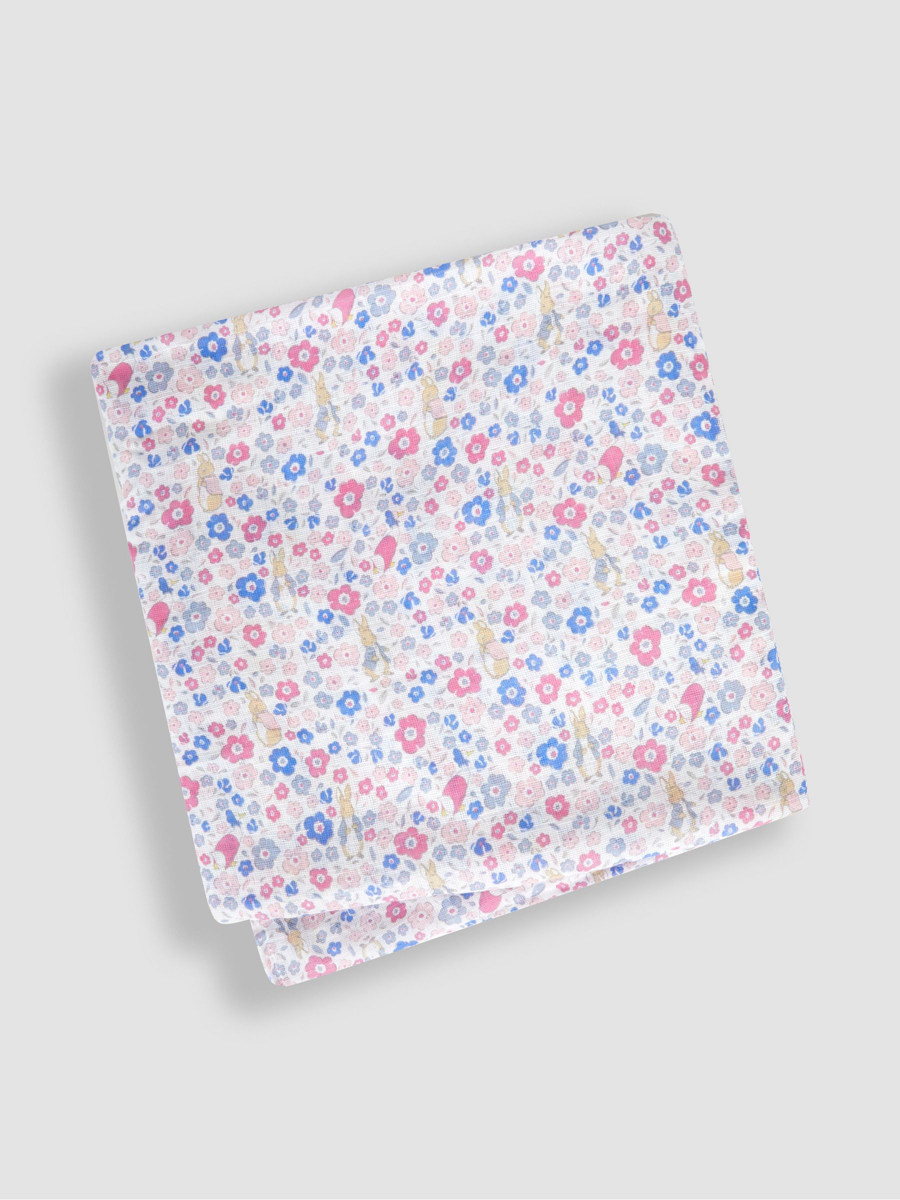 Extra Large Pretty Beatrix Potter Print Muslin - Image 2 of 3