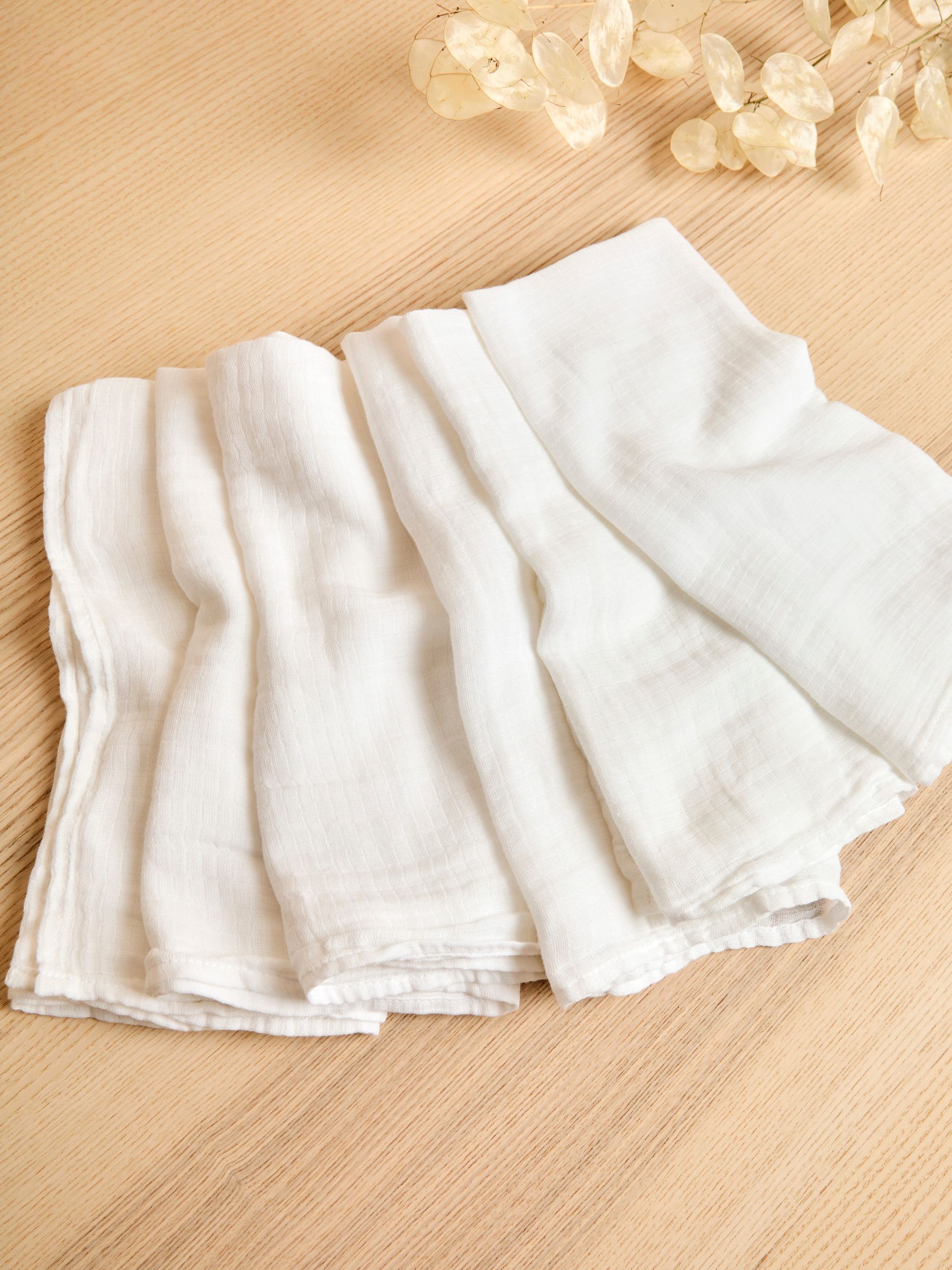 White 6-Pack Muslins JoJo Maman Bébé
