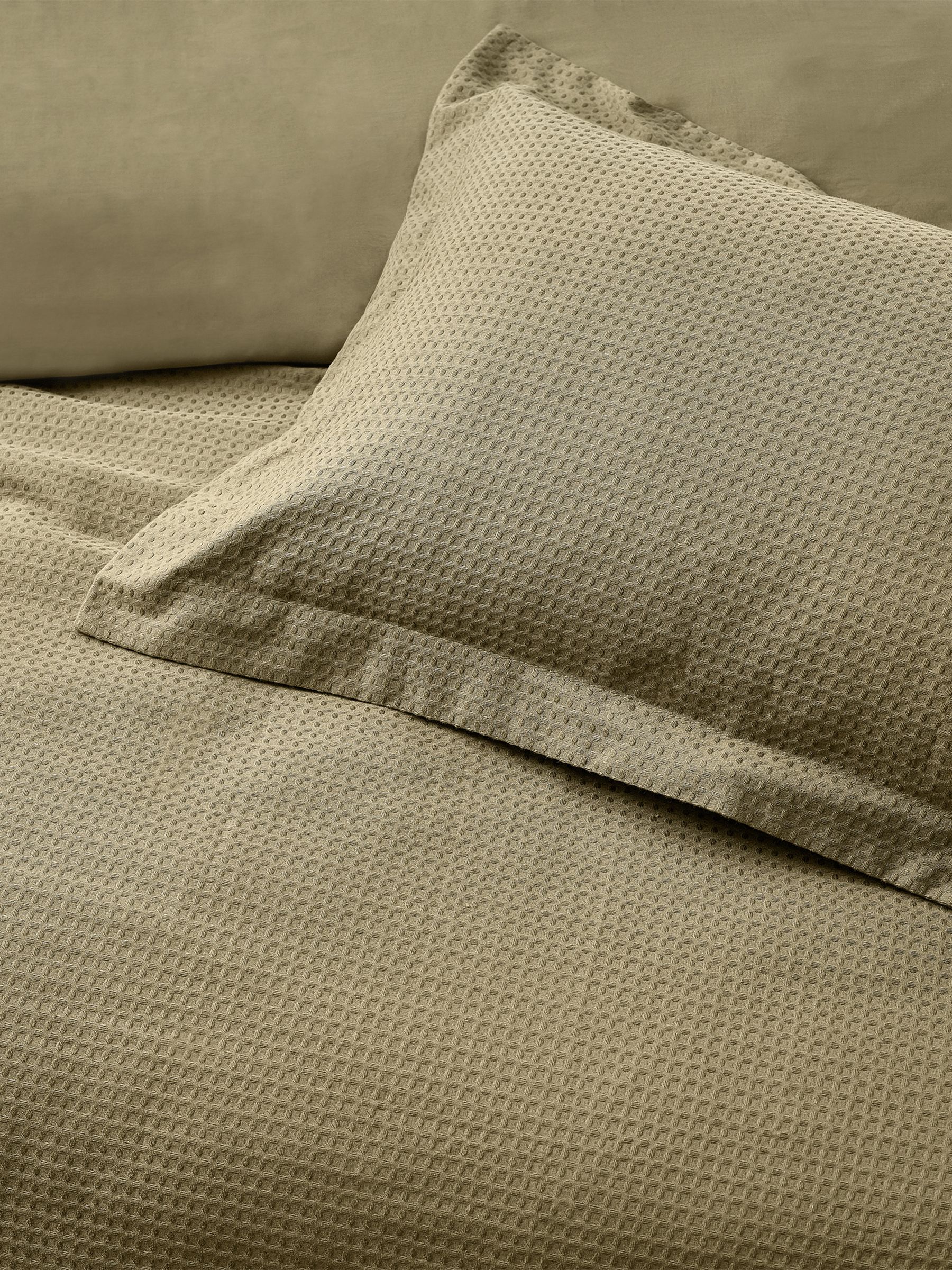 Yard Olive Green Waffle Textured 100% Cotton Duvet Cover Set - Image 3 of 3