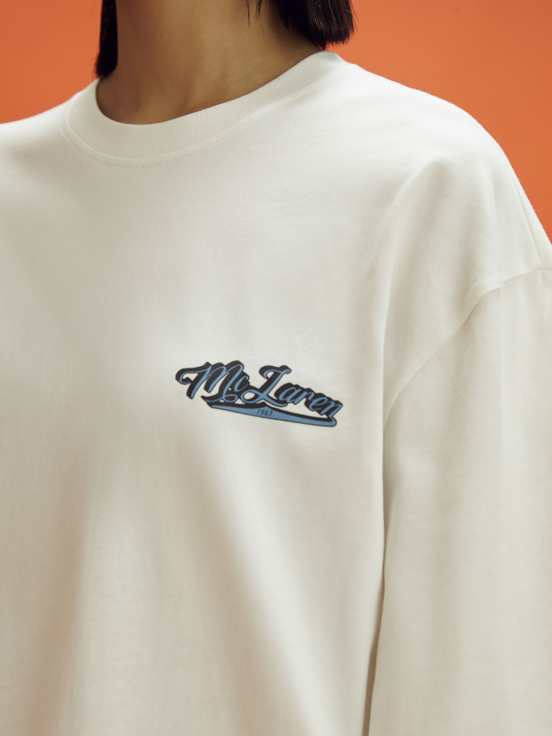 McLaren F1 Crew Neck Tour T-Shirt in White - Image 5 of 12