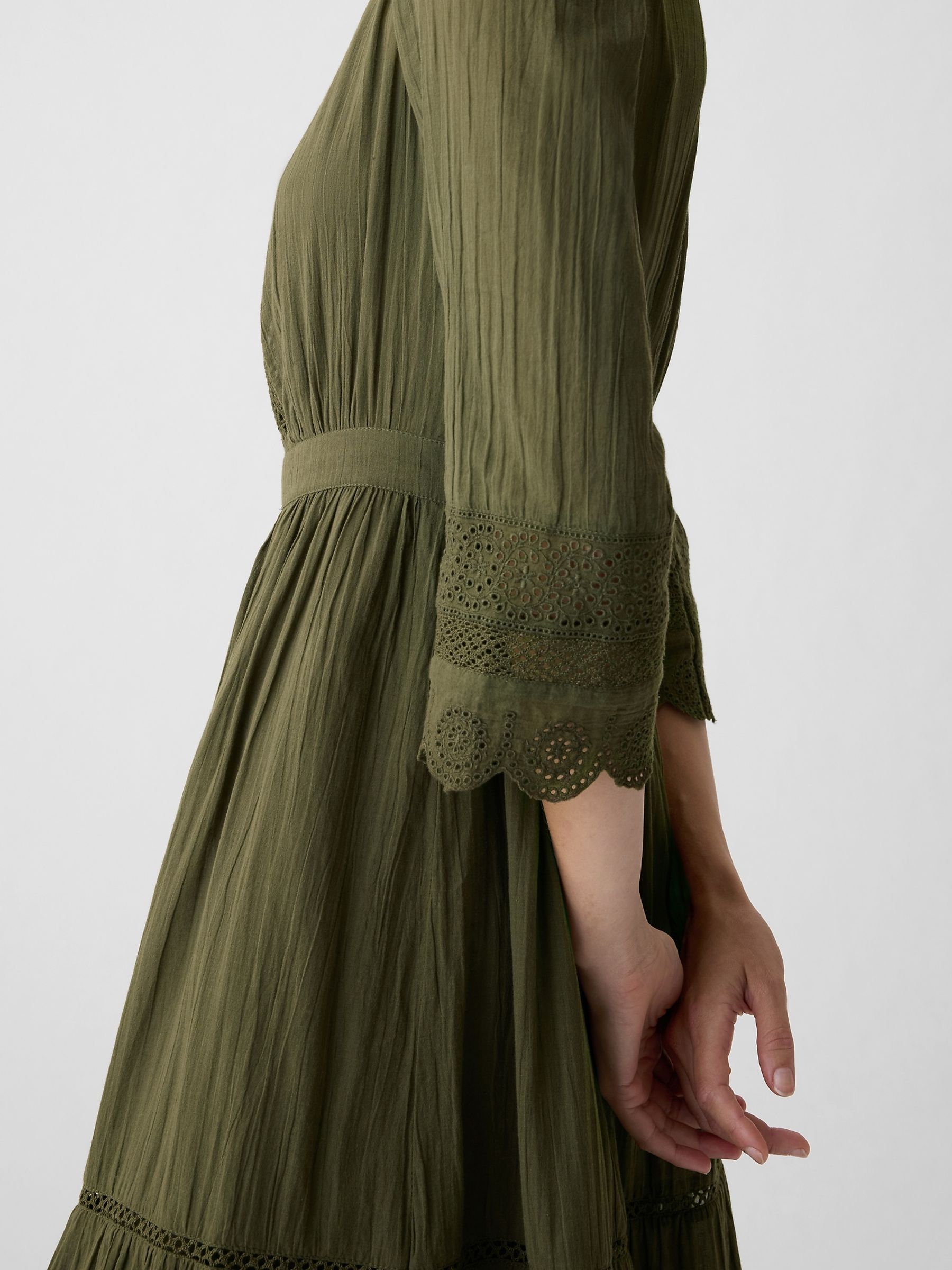 Green Crinkle Cotton Lace 3/4 Sleeve Midi Dress - Image 5 of 5