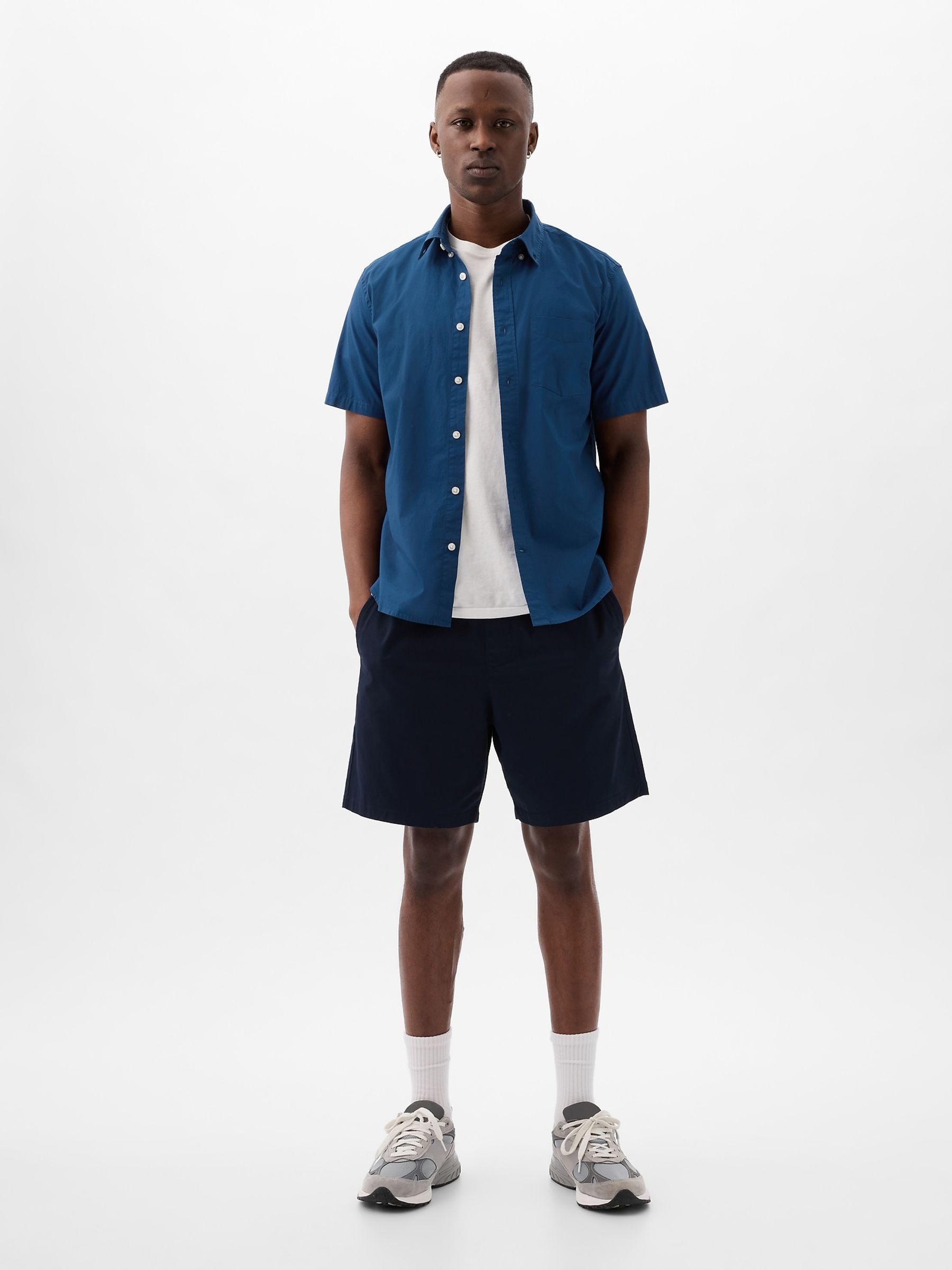 Blue All Day Poplin Short Sleeve Shirt in Standard Fit - Image 3 of 4