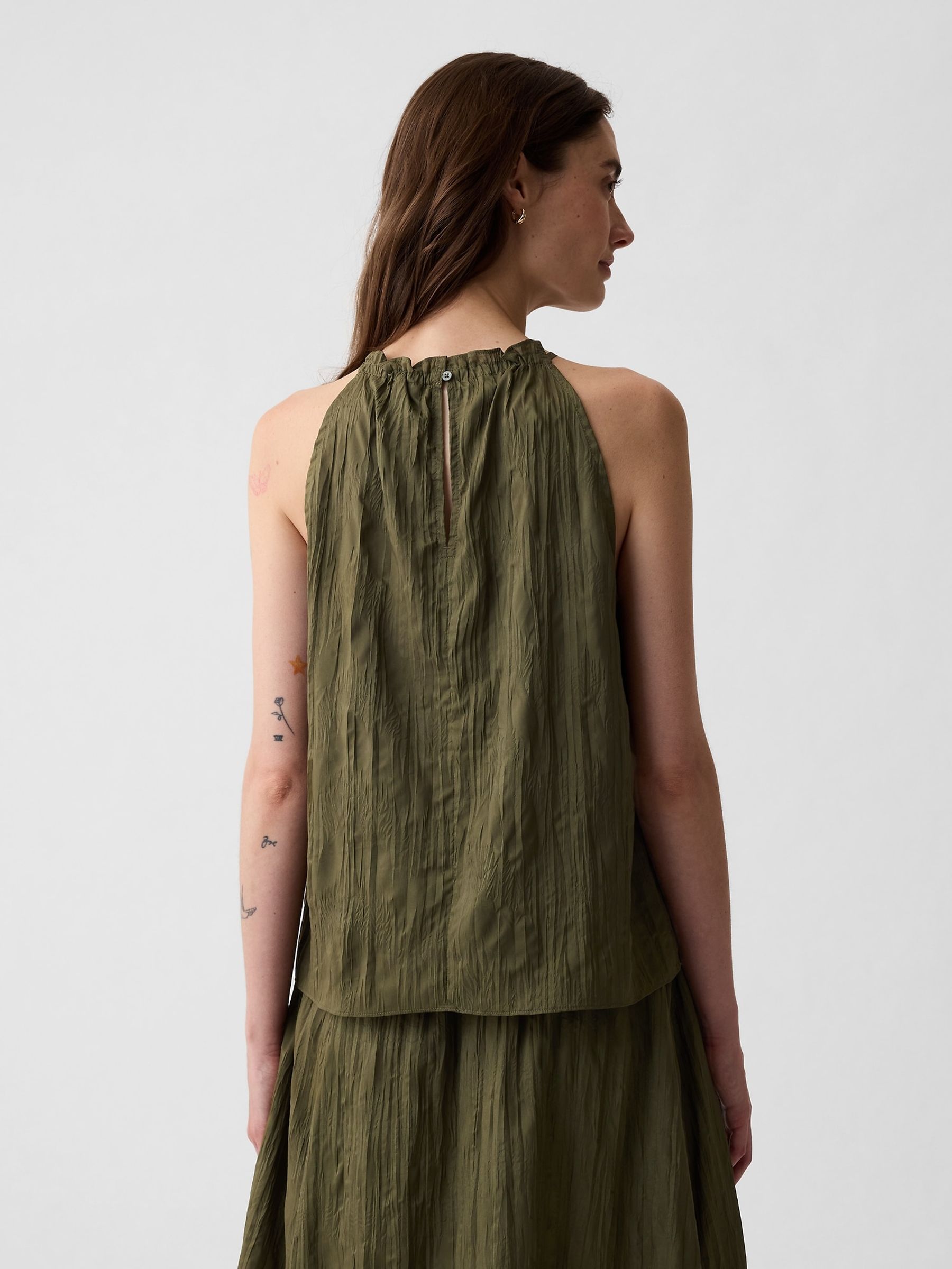 Green Crinkle Sleeveless Halter Top - Image 5 of 8