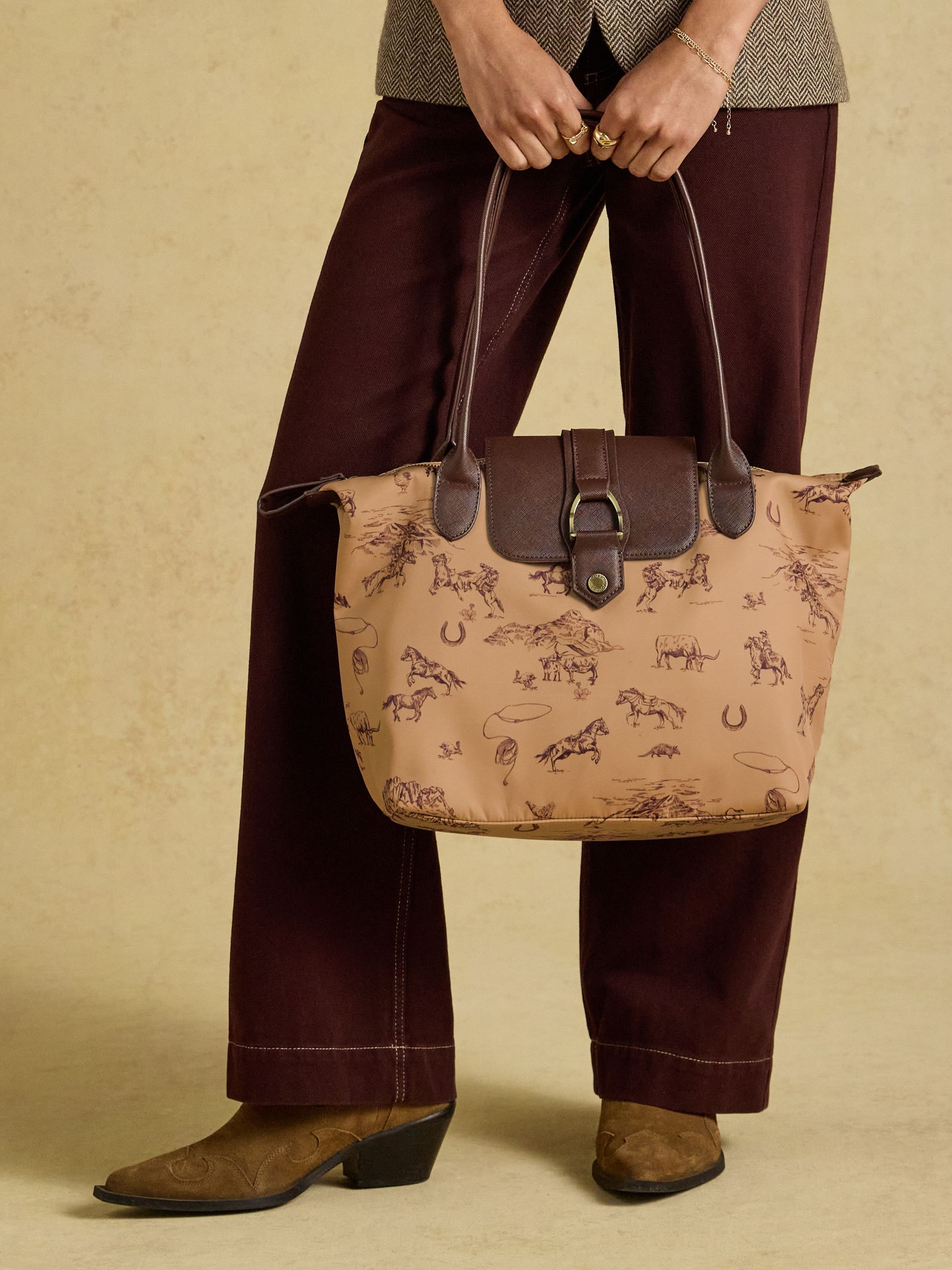 Edie Neutral Rodeo Print Zip Top Shopper Bag - Image 4 of 9