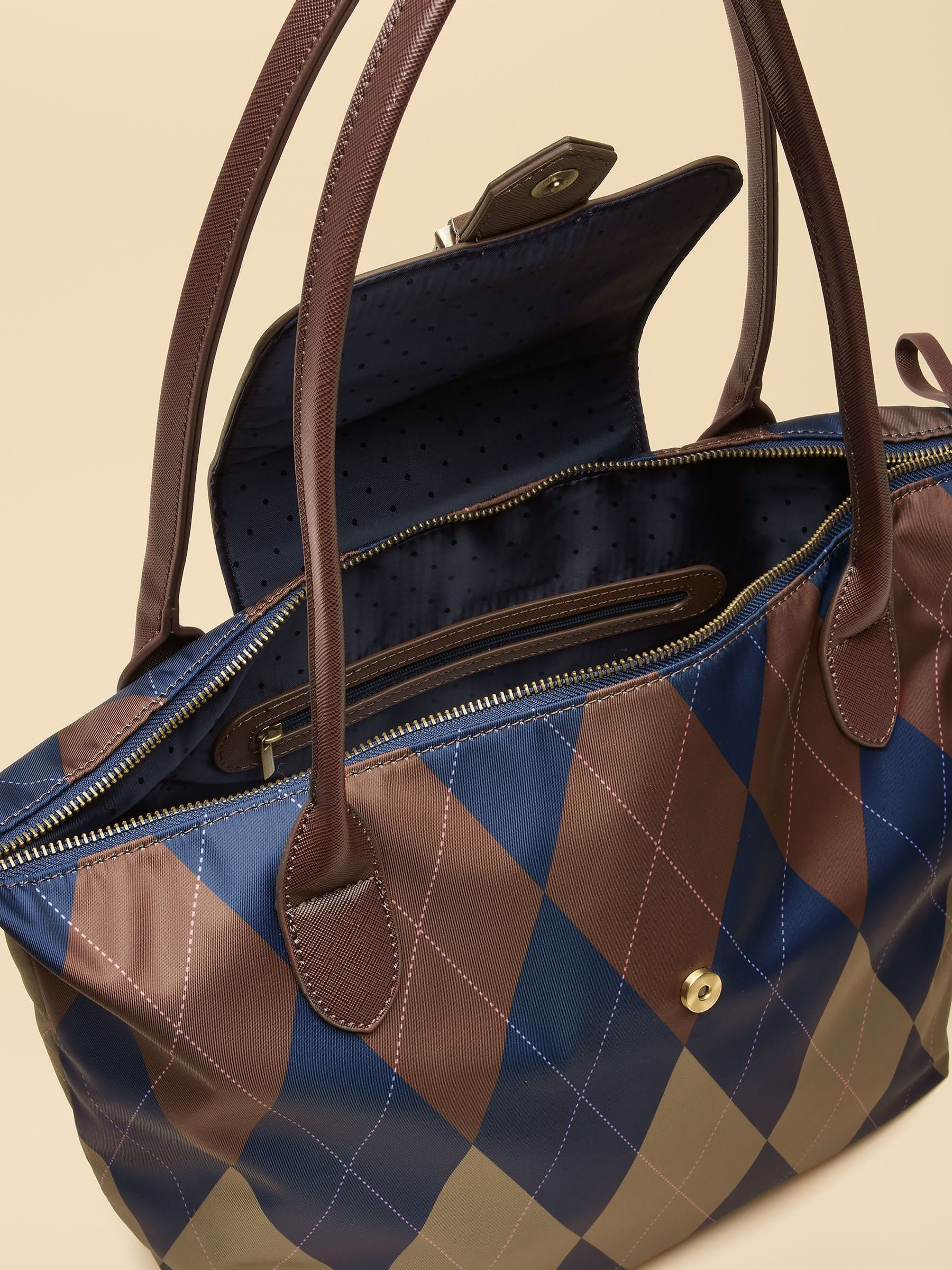 Edie Navy Argyle Zip Top Shopper Bag - Image 10 of 10