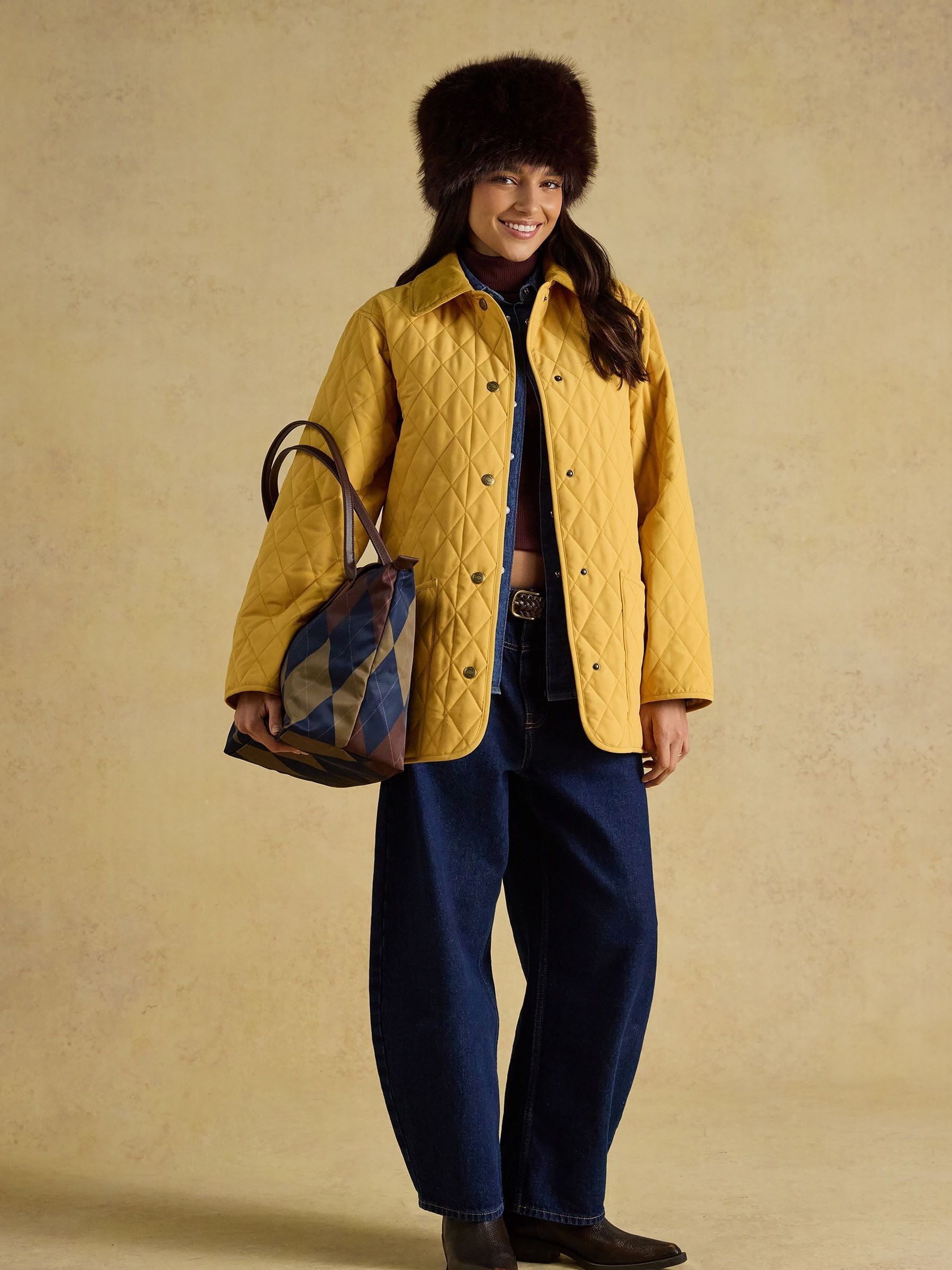 Edie Navy Argyle Zip Top Shopper Bag - Image 3 of 10