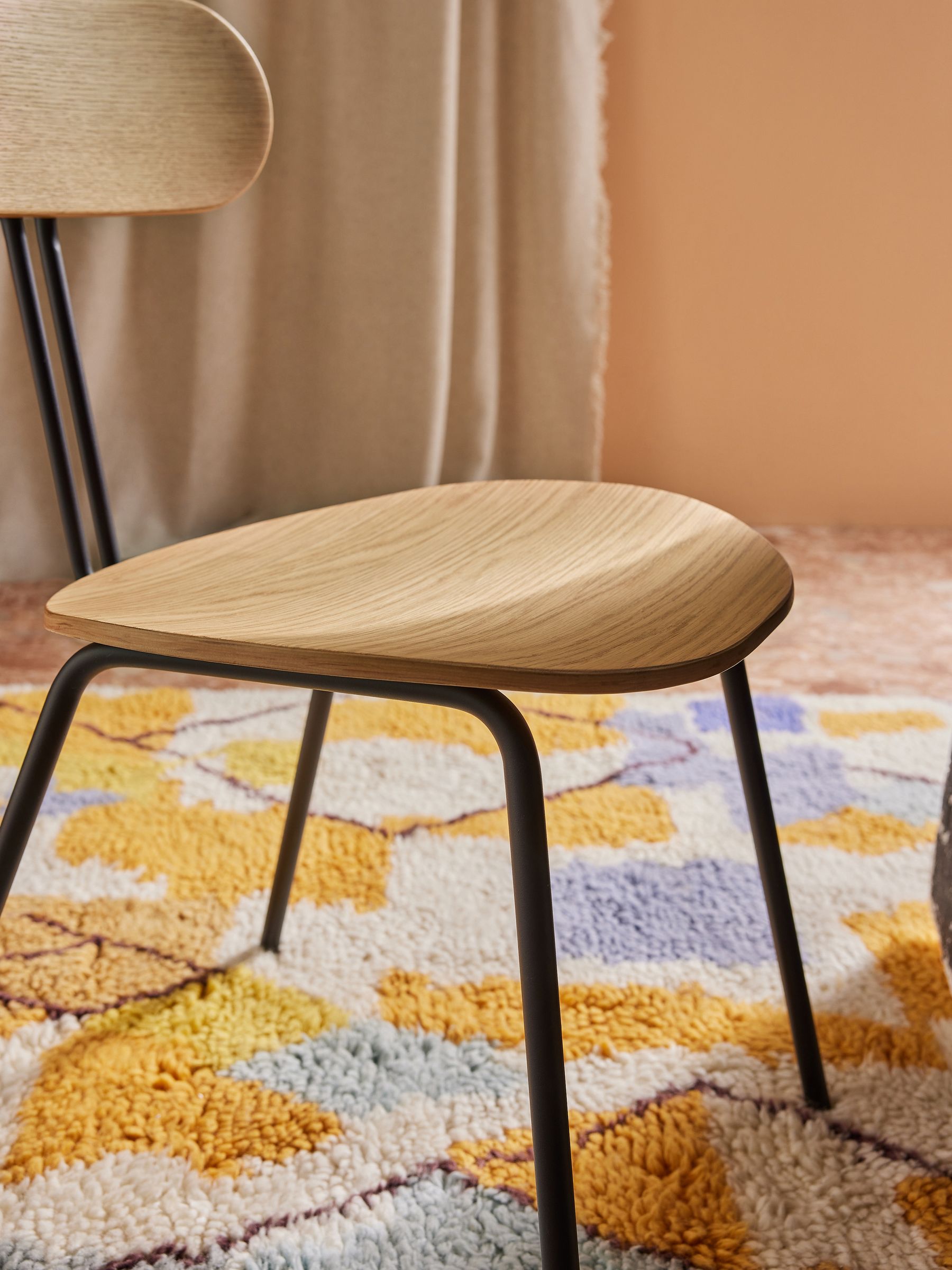 Set of 2 Tambo Dining Chairs in Oak - Image 2 of 4