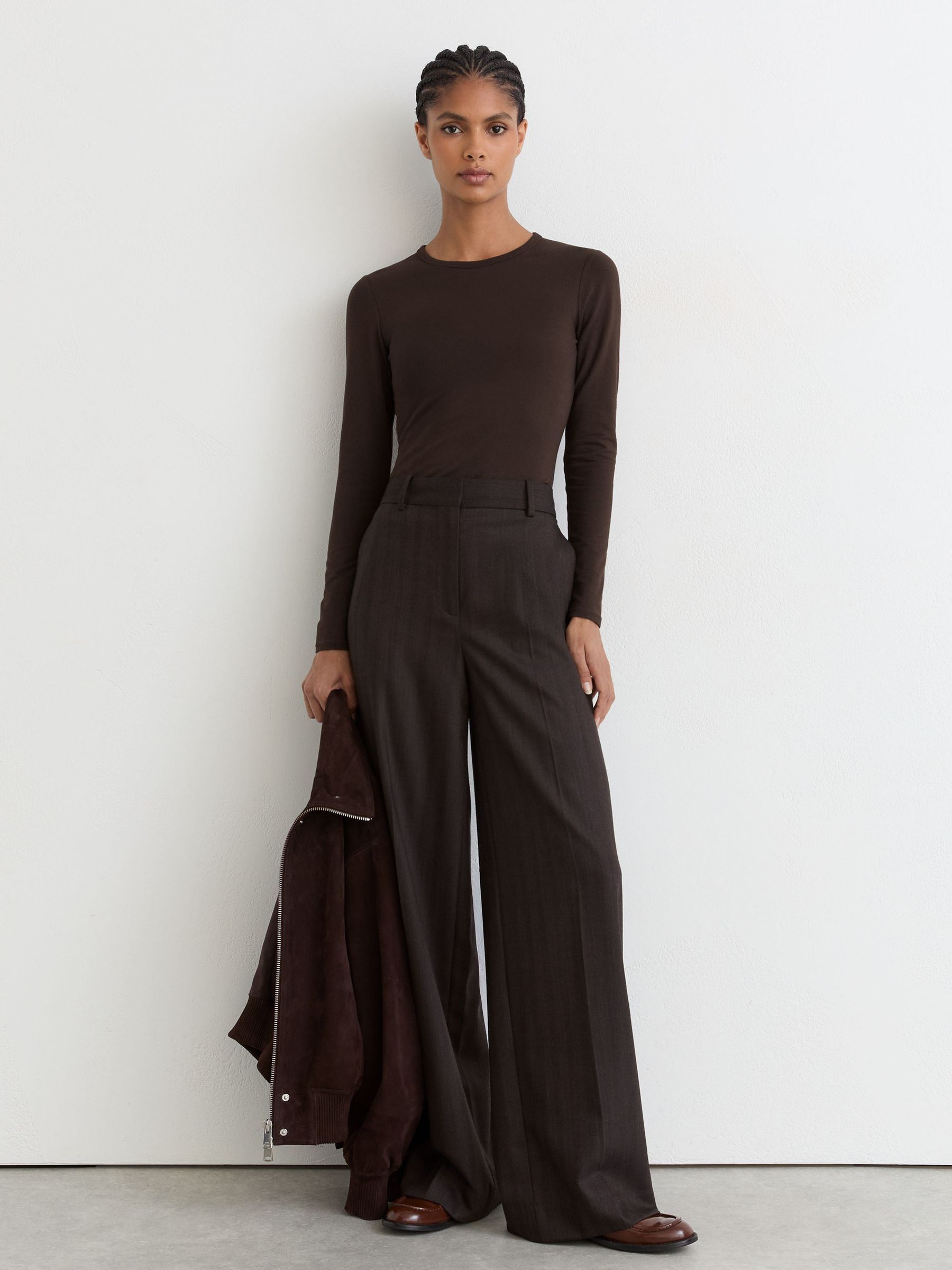 Cotton Crew-Neck Long-Sleeve T-Shirt With Stretch in Chocolate Brown - Image 4 of 6