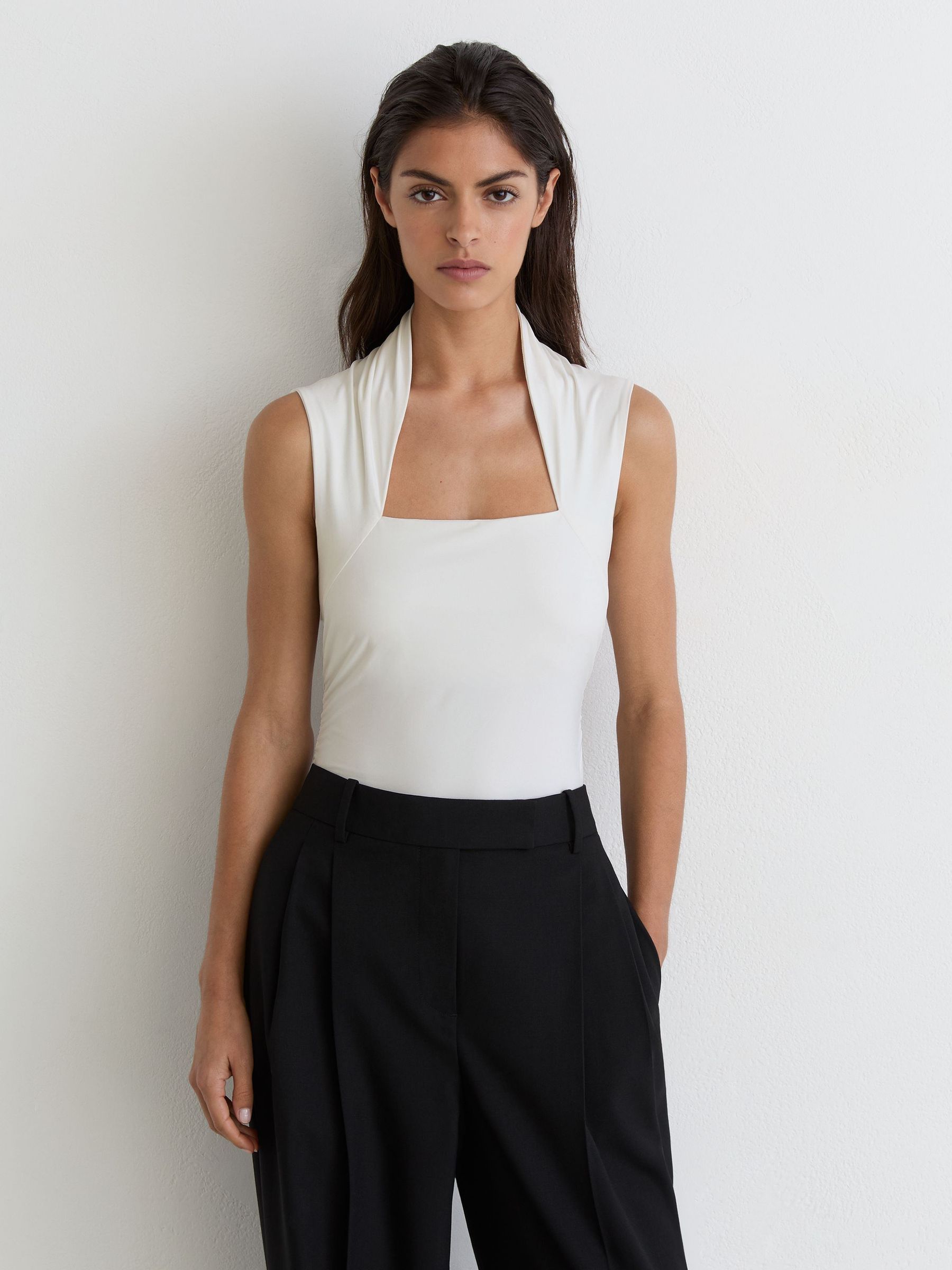 Square-Neck Ruched Sleeveless Top in White - Image 4 of 6
