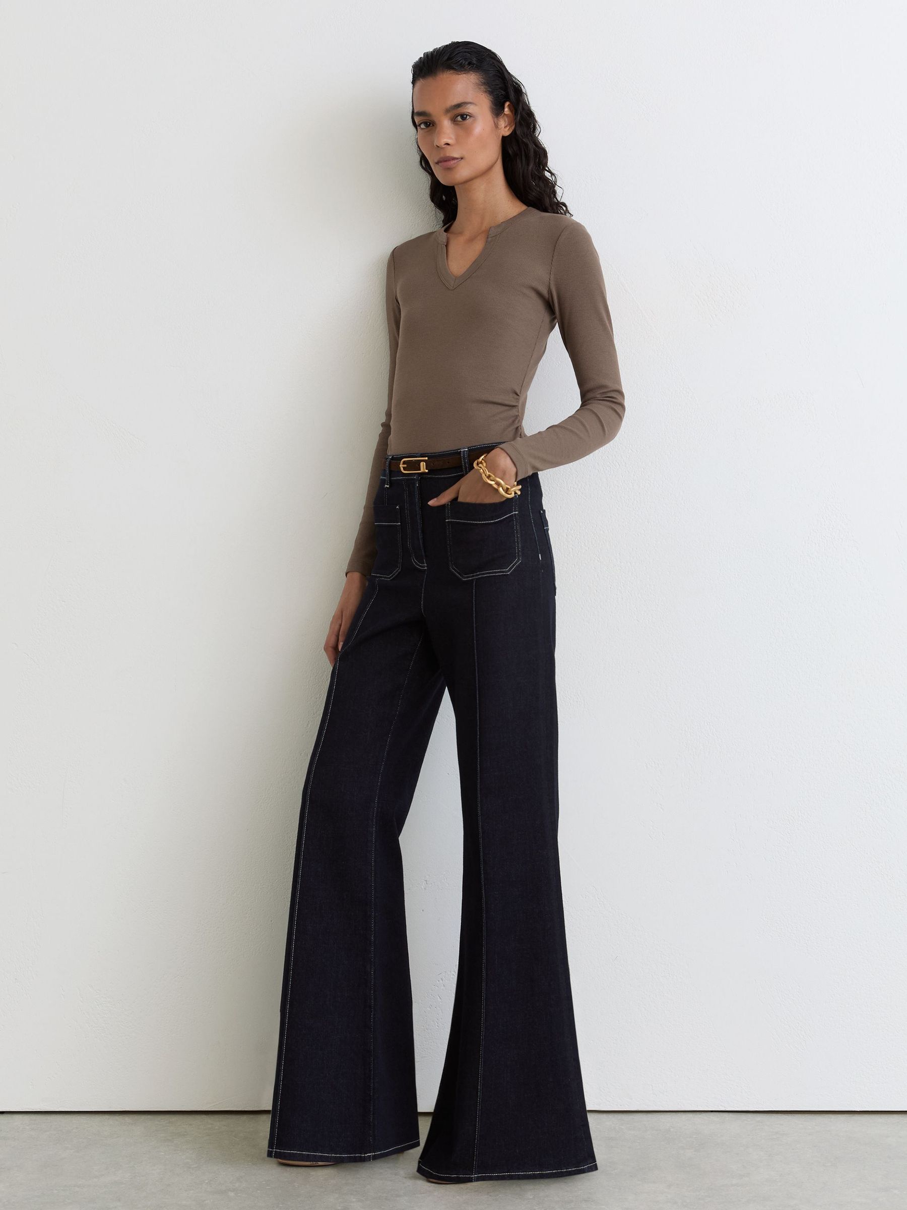 Stretch-Cotton Notch-Neck Top in Mocha Brown - Image 3 of 6