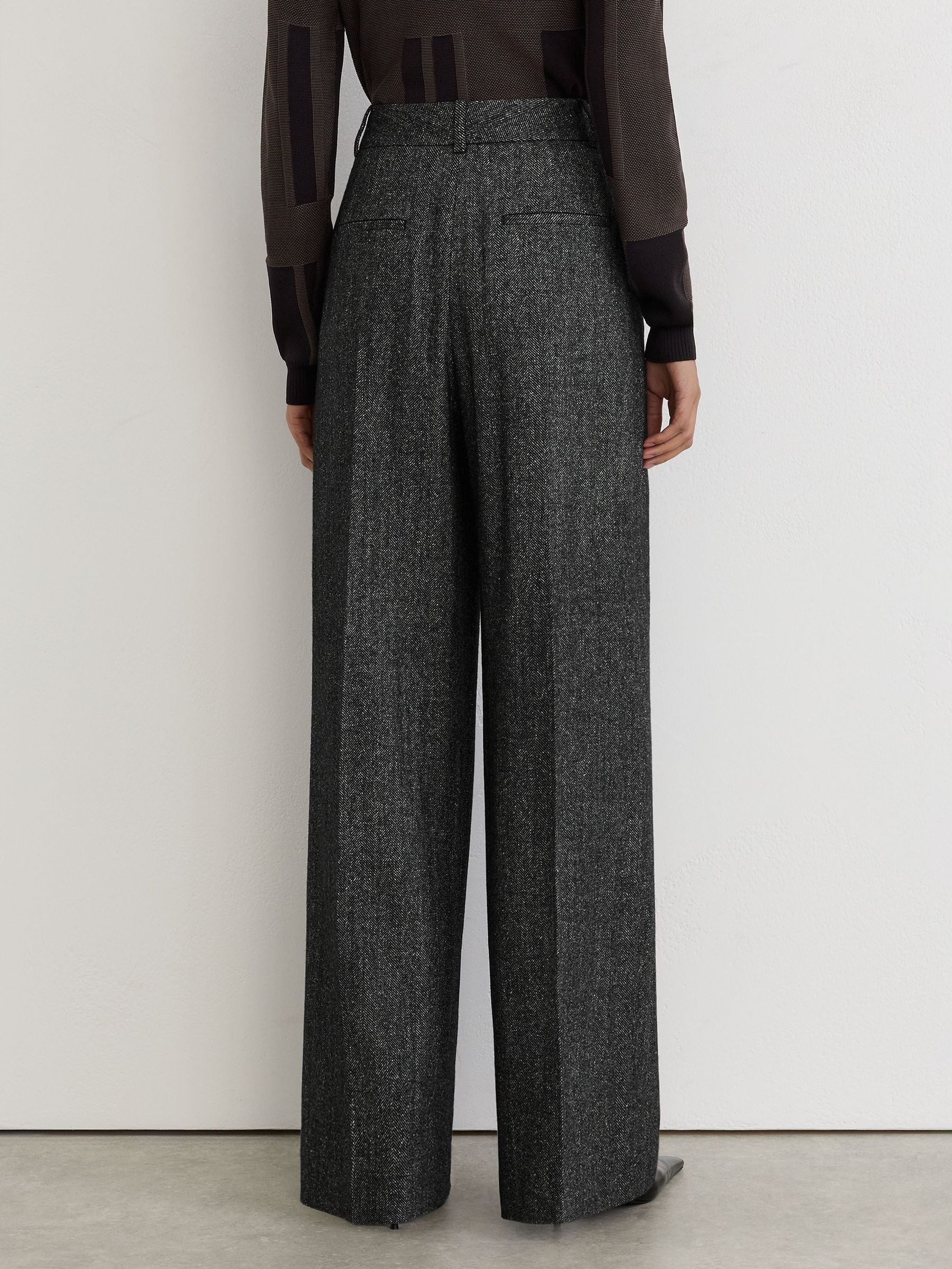 Petite Wool-Silk Herringbone Wide-Leg Trousers in Dark Grey - Image 7 of 9