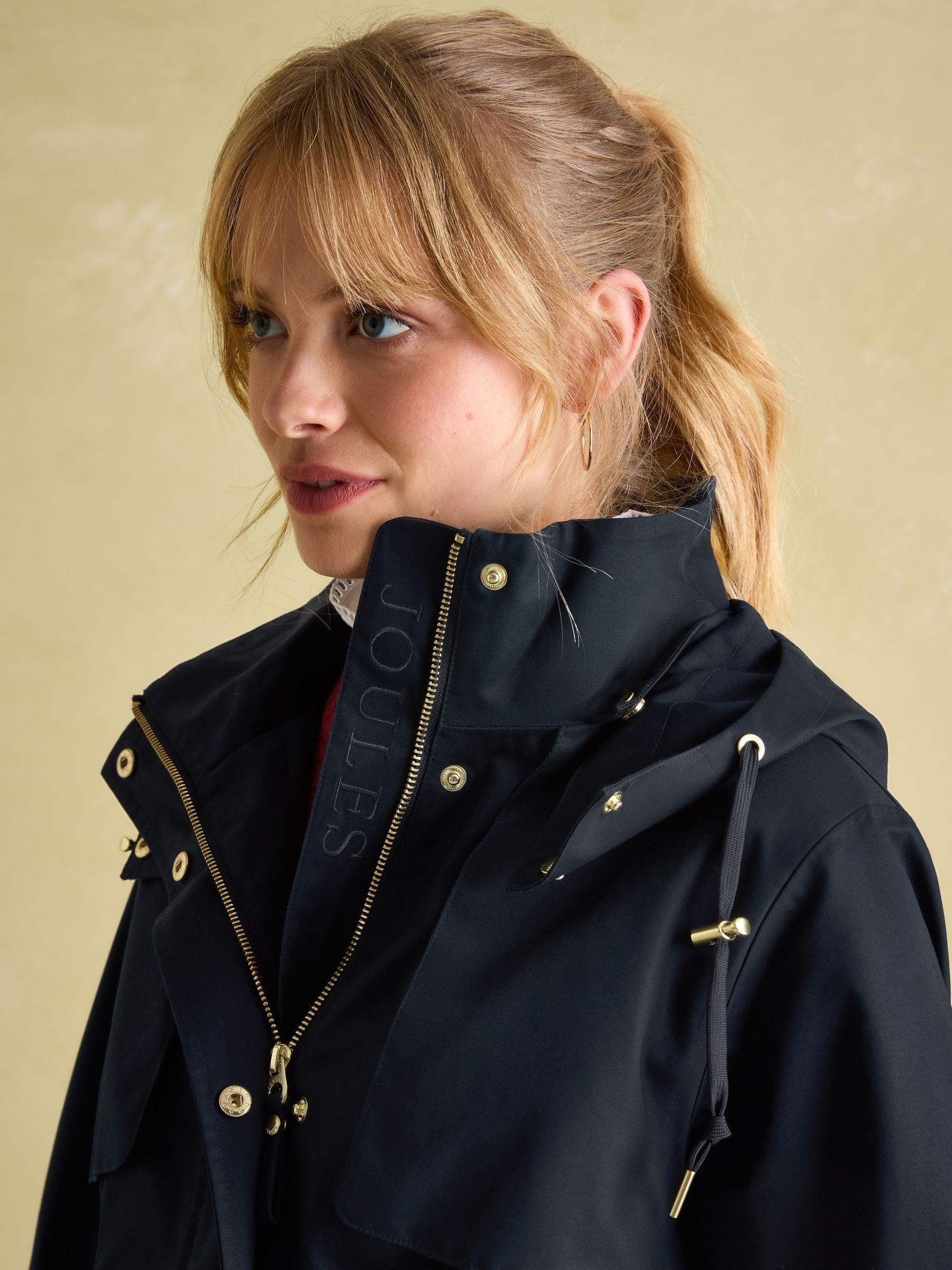 Fairford Navy Waterproof Raincoat with Hood - Image 4 of 9
