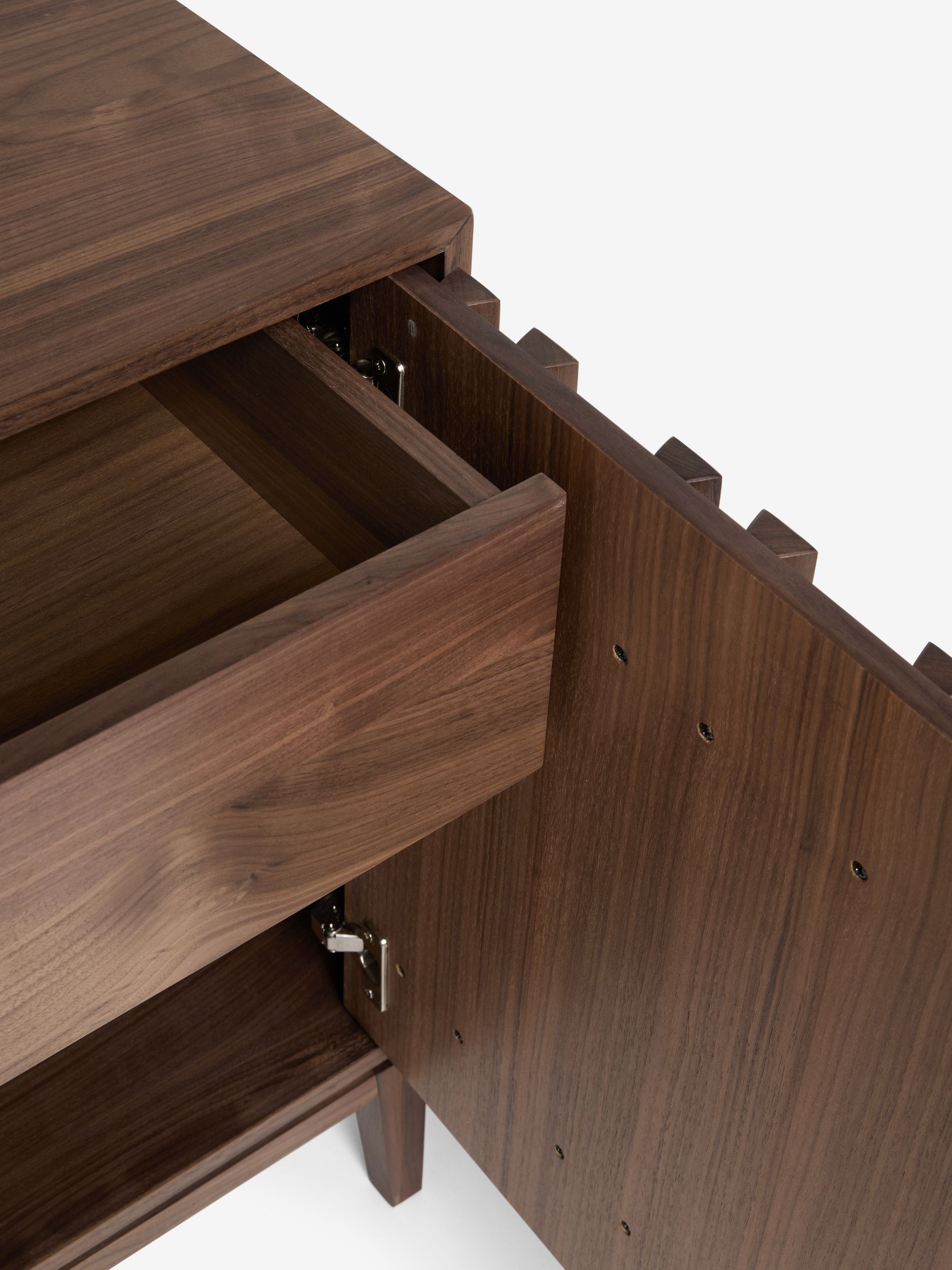 Jasper Conran London Walnut Belgrave Small Sideboard - Image 12 of 12