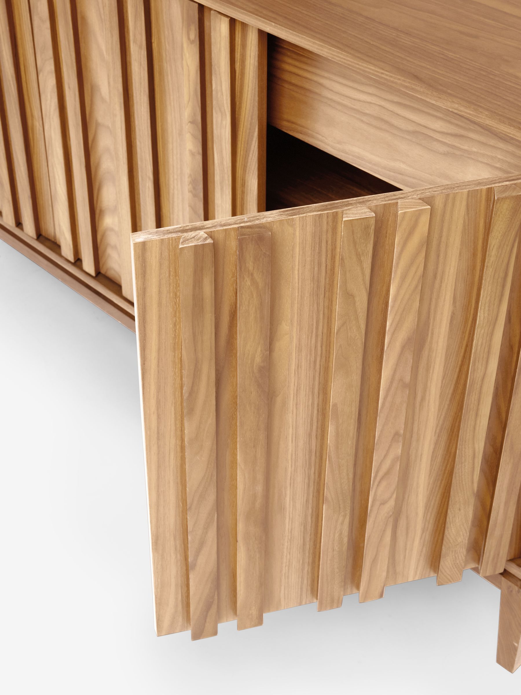 Jasper Conran London Oak Belgrave Large Sideboard - Image 12 of 12