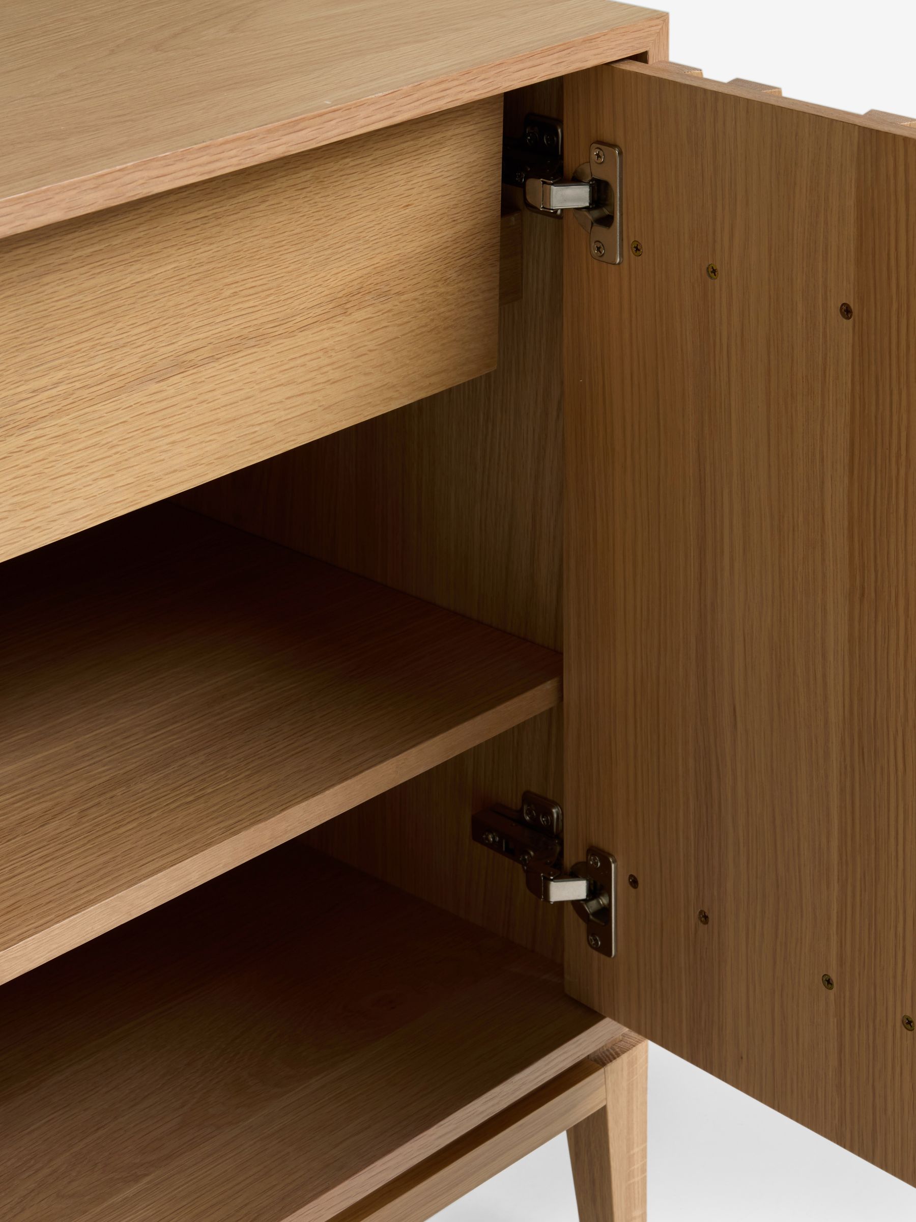 Jasper Conran London Oak Belgrave Small Sideboard - Image 11 of 12