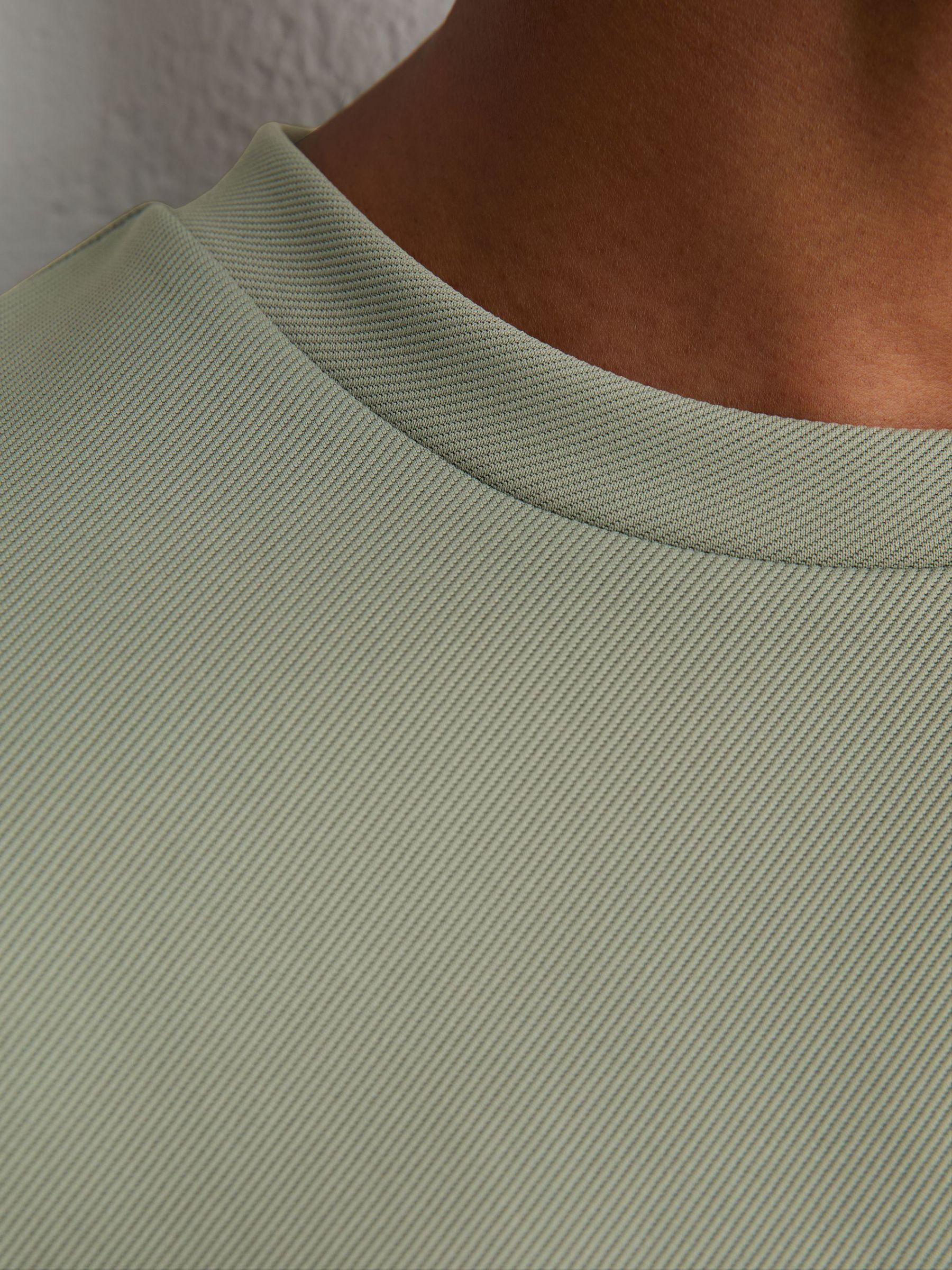 T-Shirt in Sage Green - Image 4 of 8