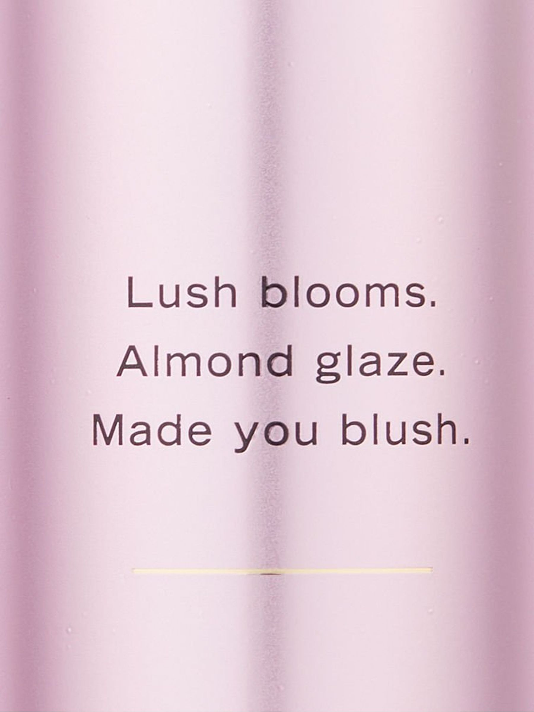 Velvet Petals Body Mist 250ml - Image 2 of 2