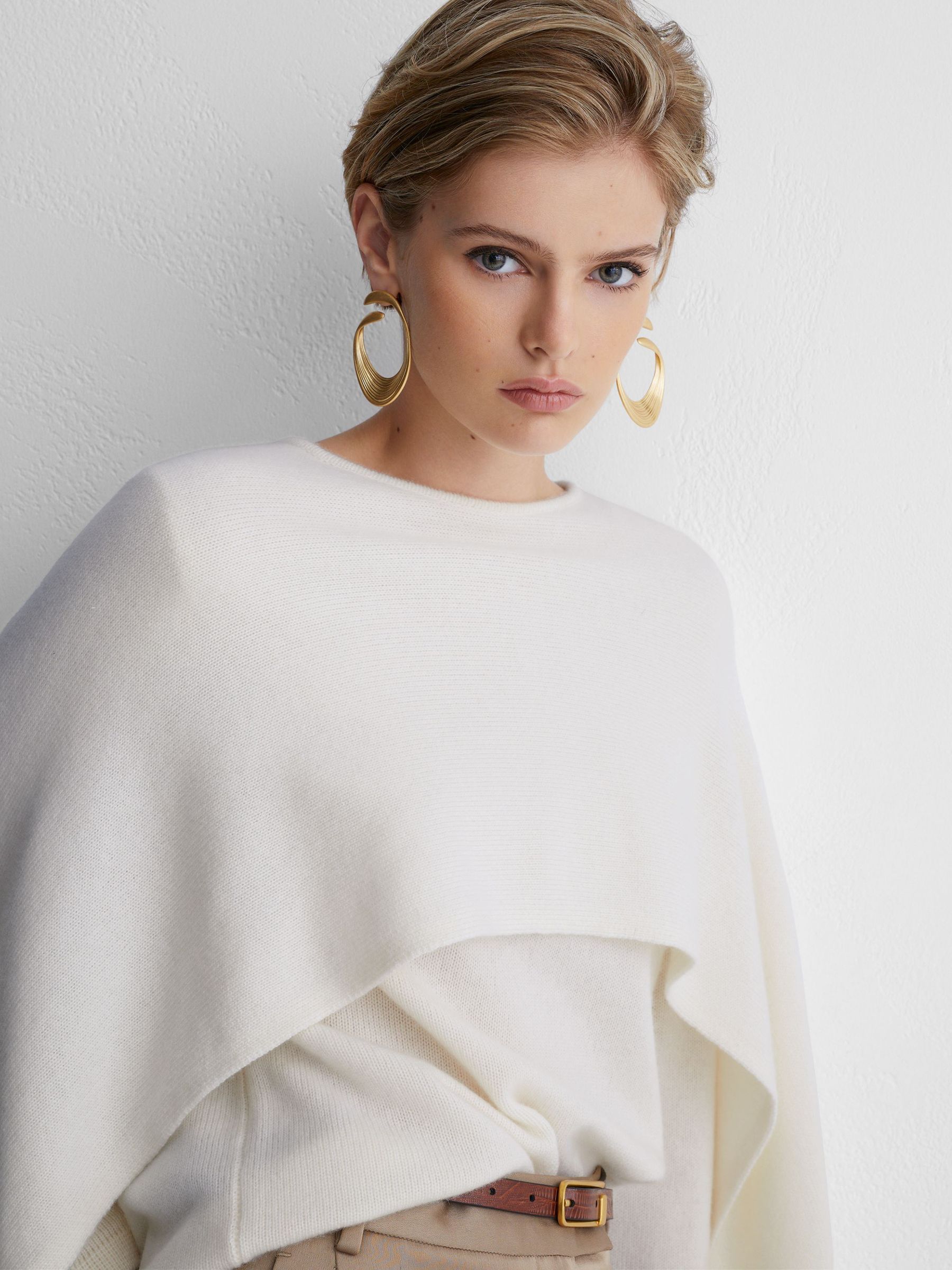 Atelier Wool-Cashmere Cape Knit Jumper in Ivory - Image 5 of 8