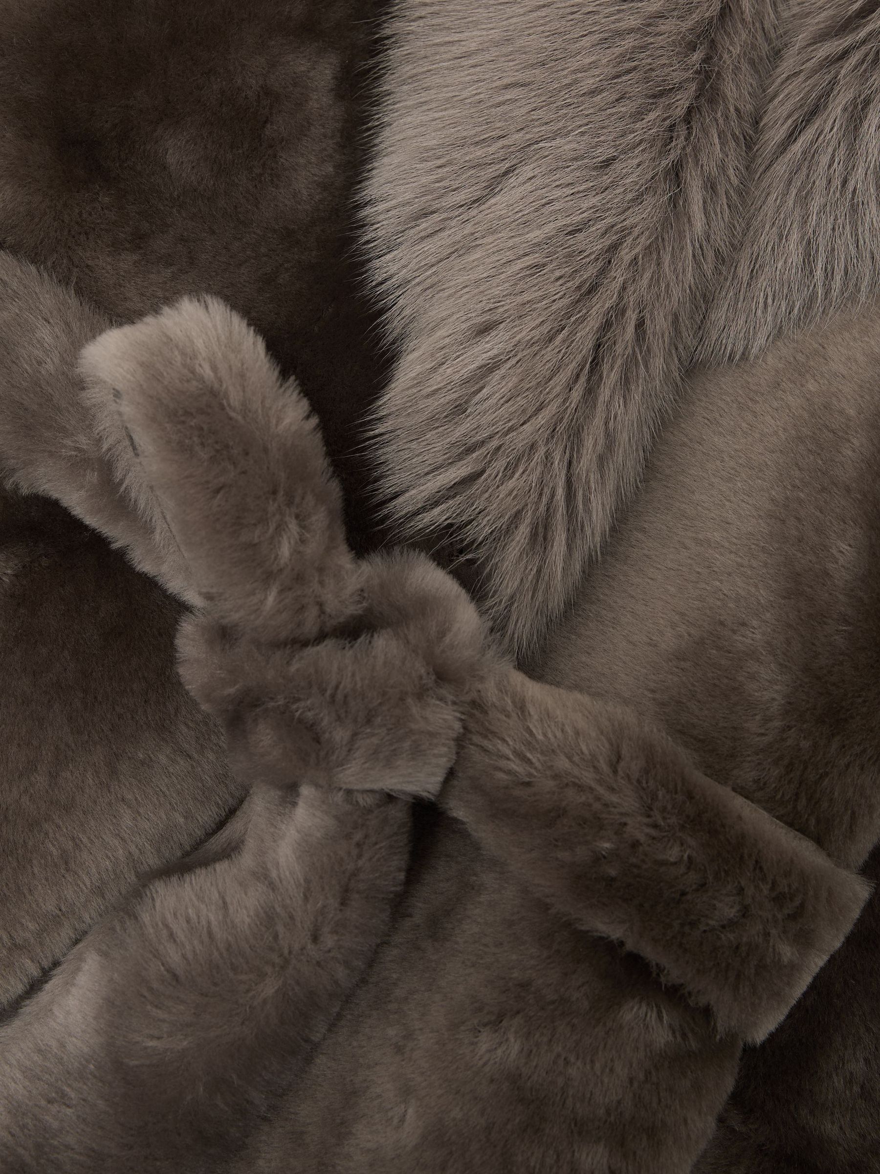 Toscana-Collar Shearling Long Coat in Taupe Neutral - Image 9 of 10
