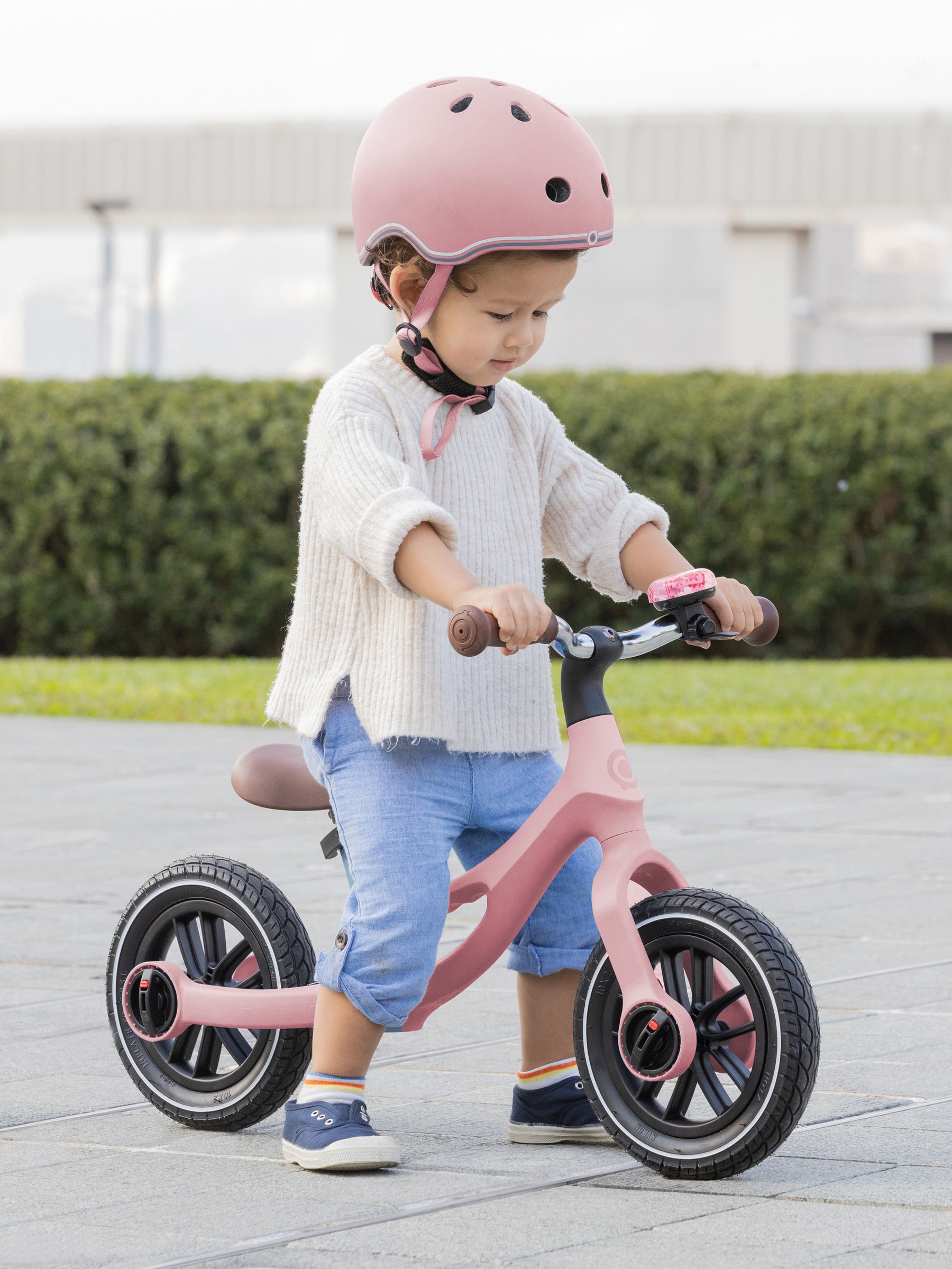 Pale Pink Globber Go Bike Elite Air - Image 4 of 7