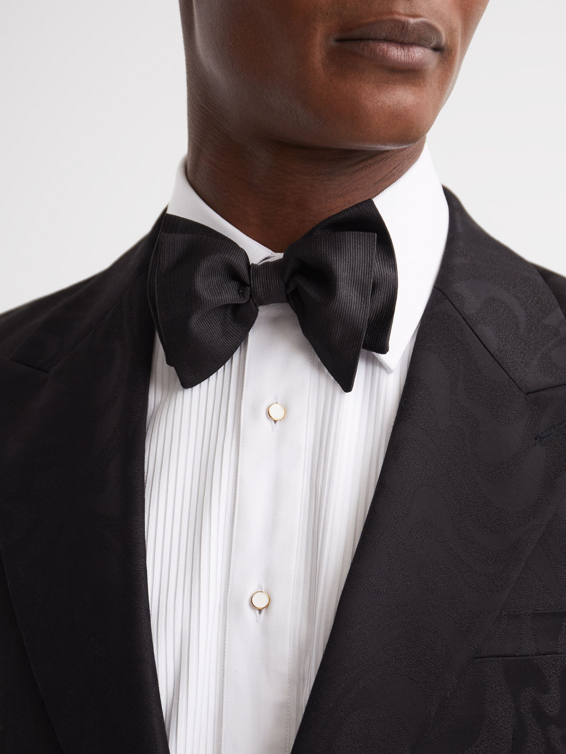 Silk Bow Tie in Black - Image 3 of 4