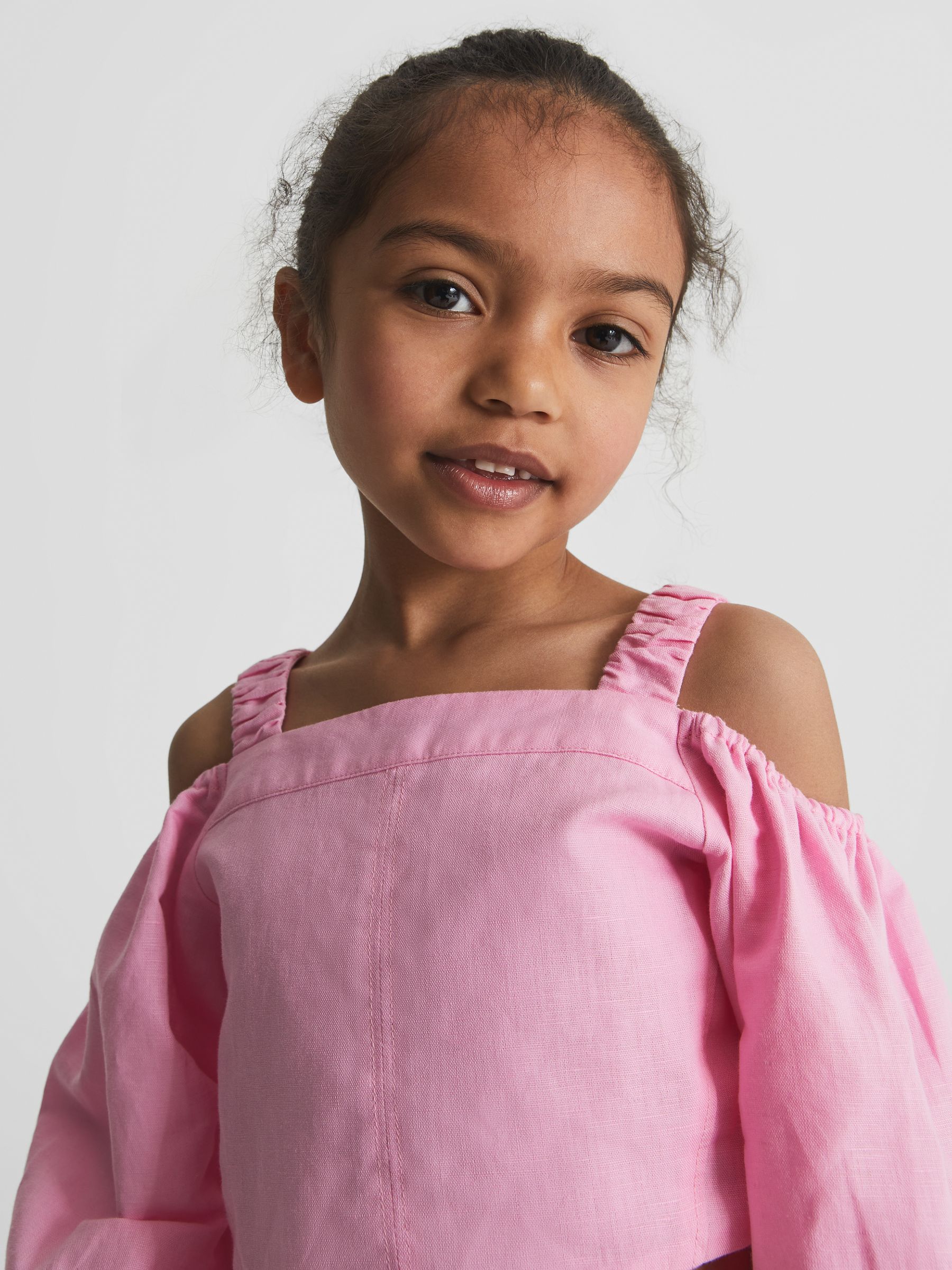 Off The Shoulder Crop Top in Pink - Image 3 of 6