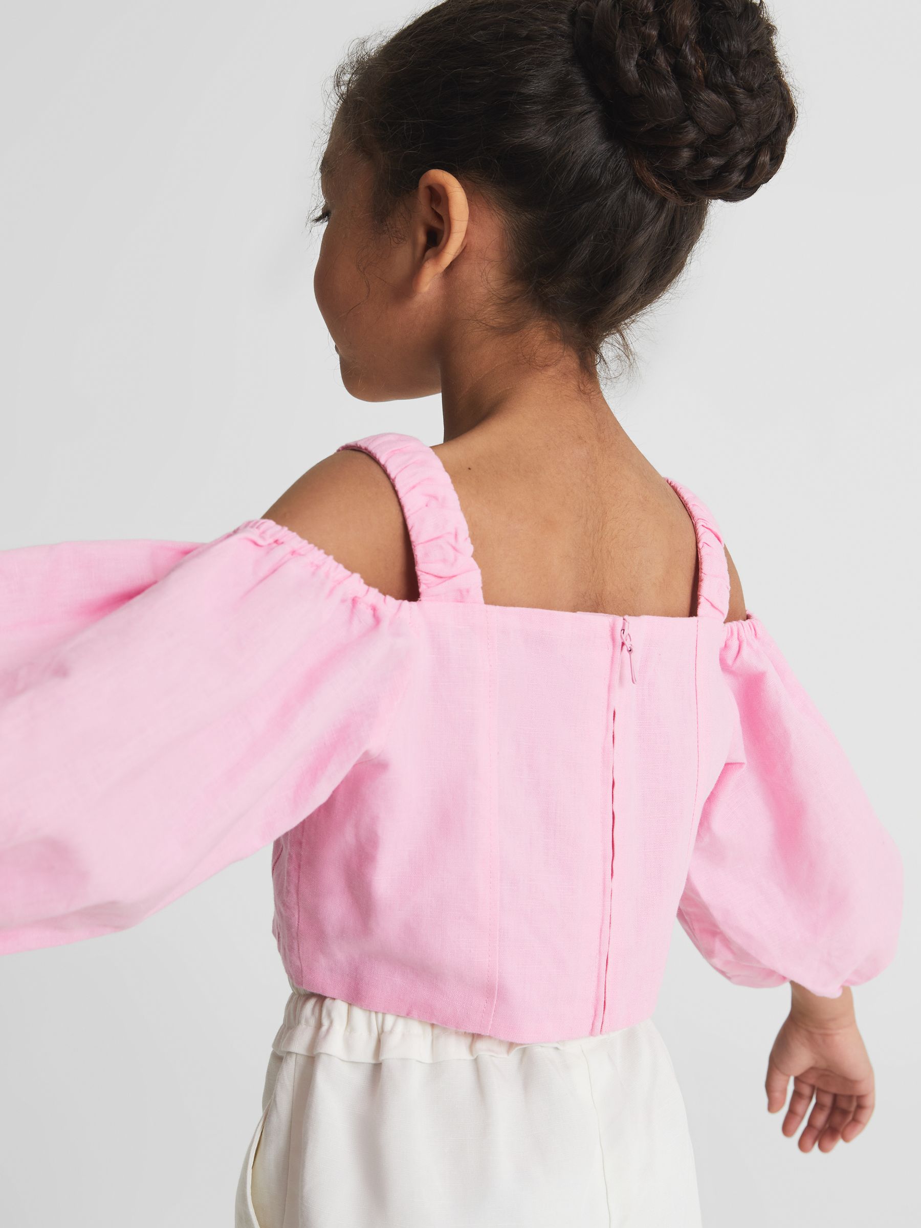 Off The Shoulder Crop Top in Pink - Image 4 of 6