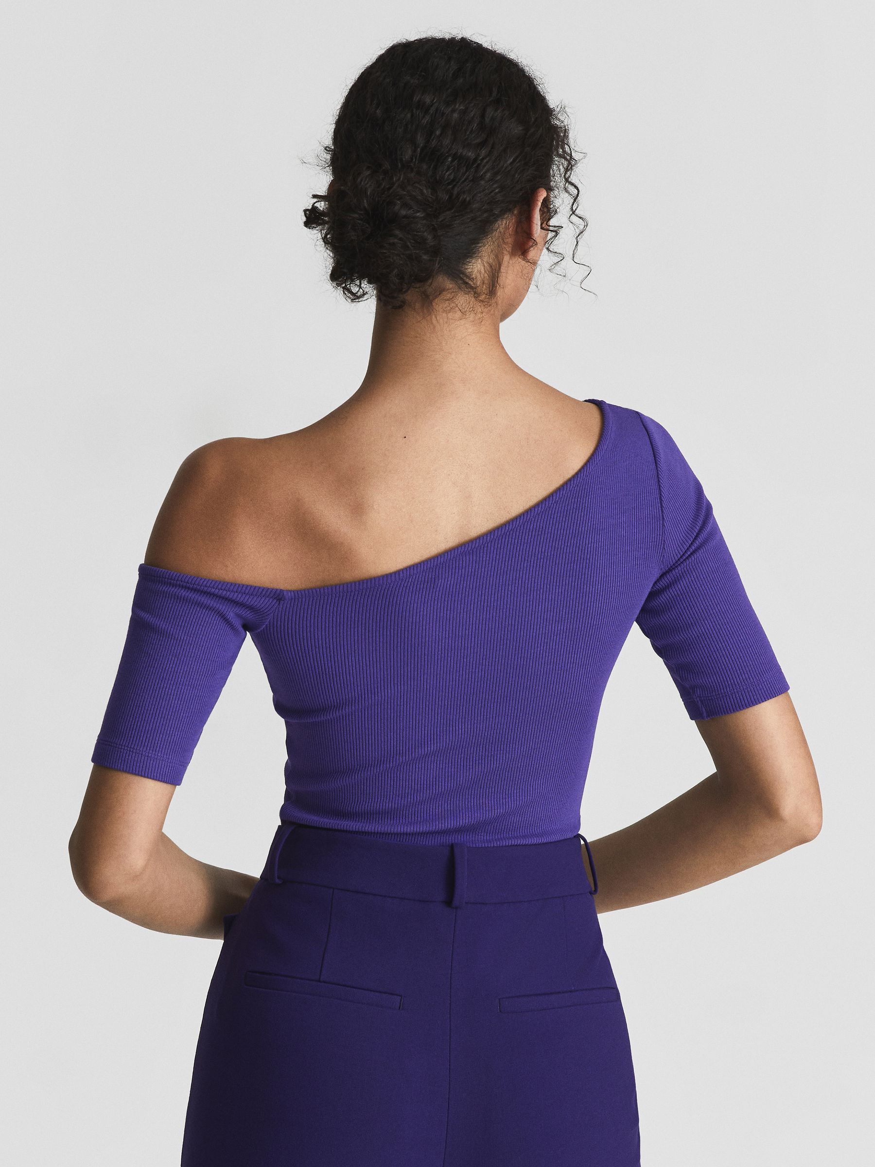Off Shoulder Asymmetric Top in Purple - Image 5 of 6