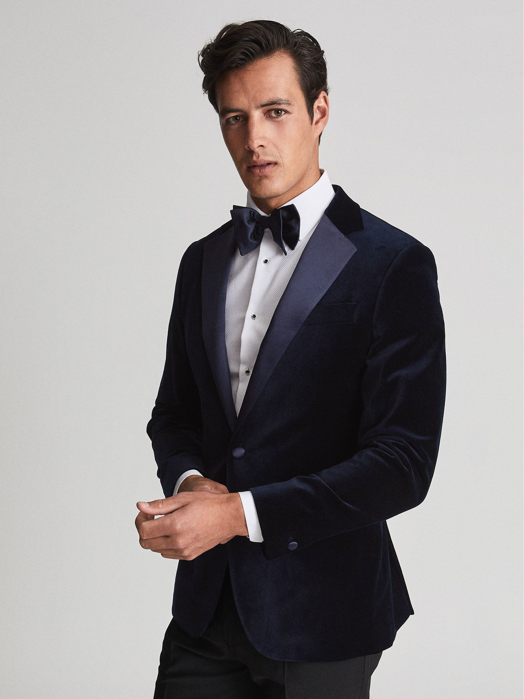 Single Breasted Velvet Blazer in Navy Blue - Image 3 of 5