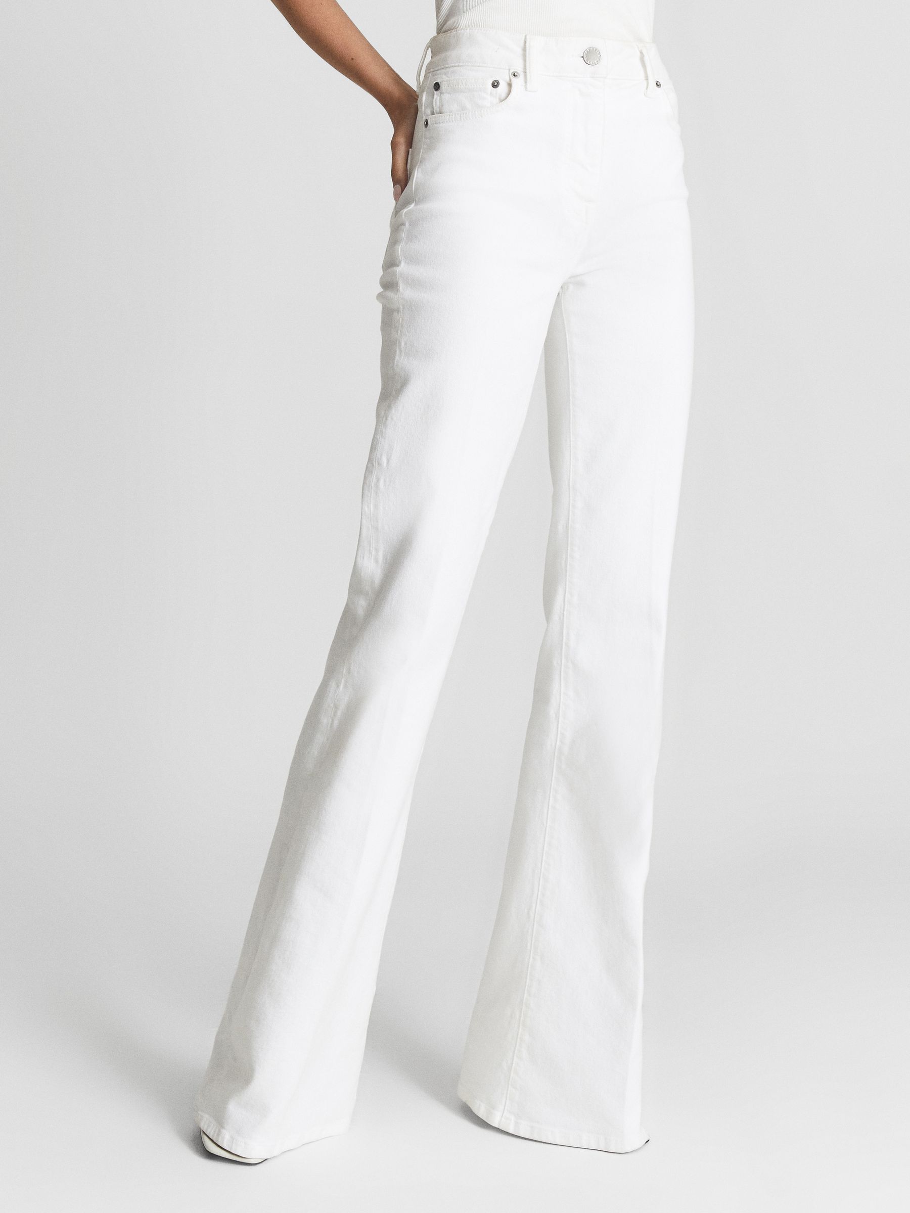 Reiss Petite High Rise Skinny Flared Jeans in White | REISS