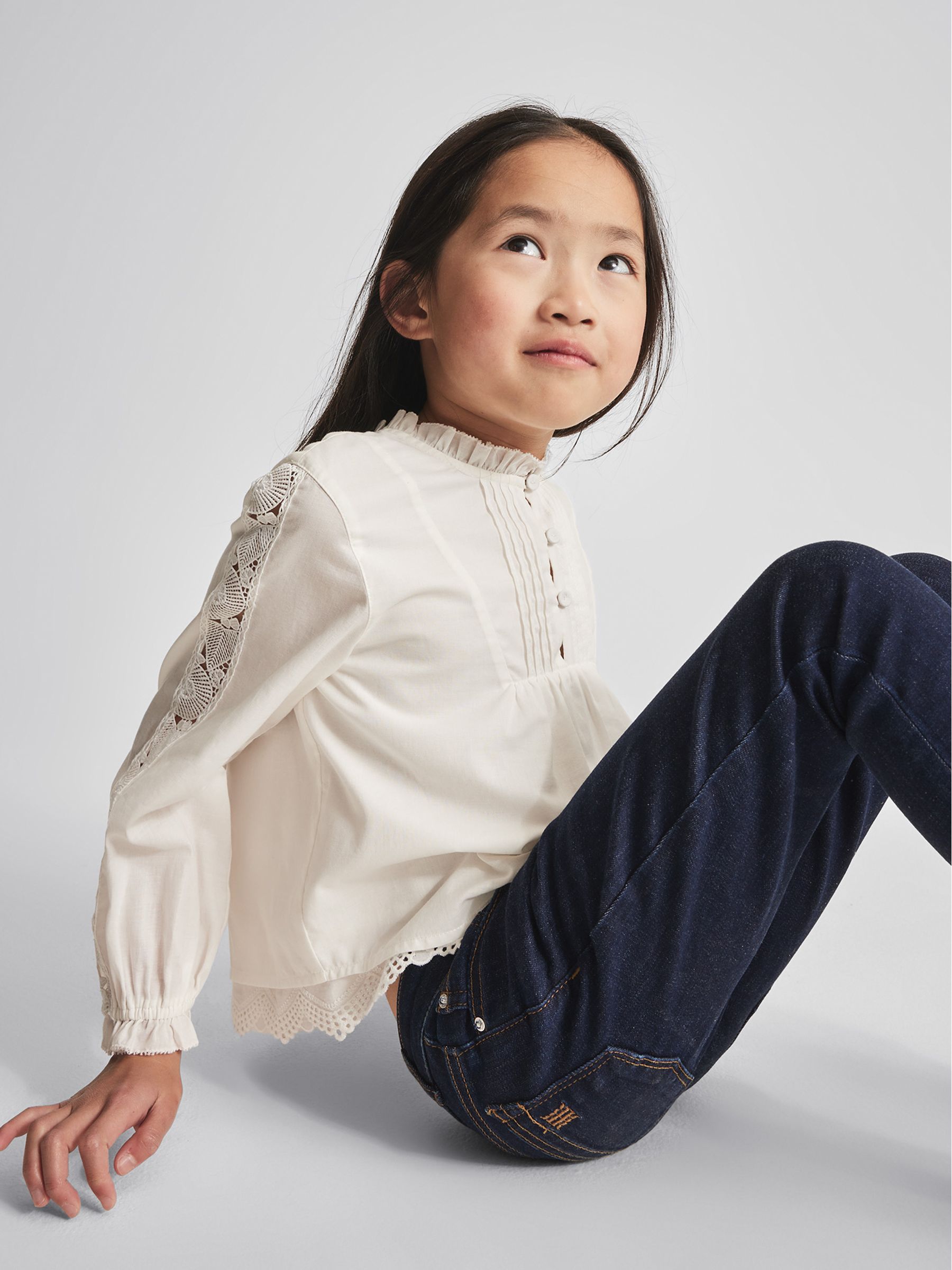 Mid Rise Skinny Jeans in Indigo - Image 3 of 6