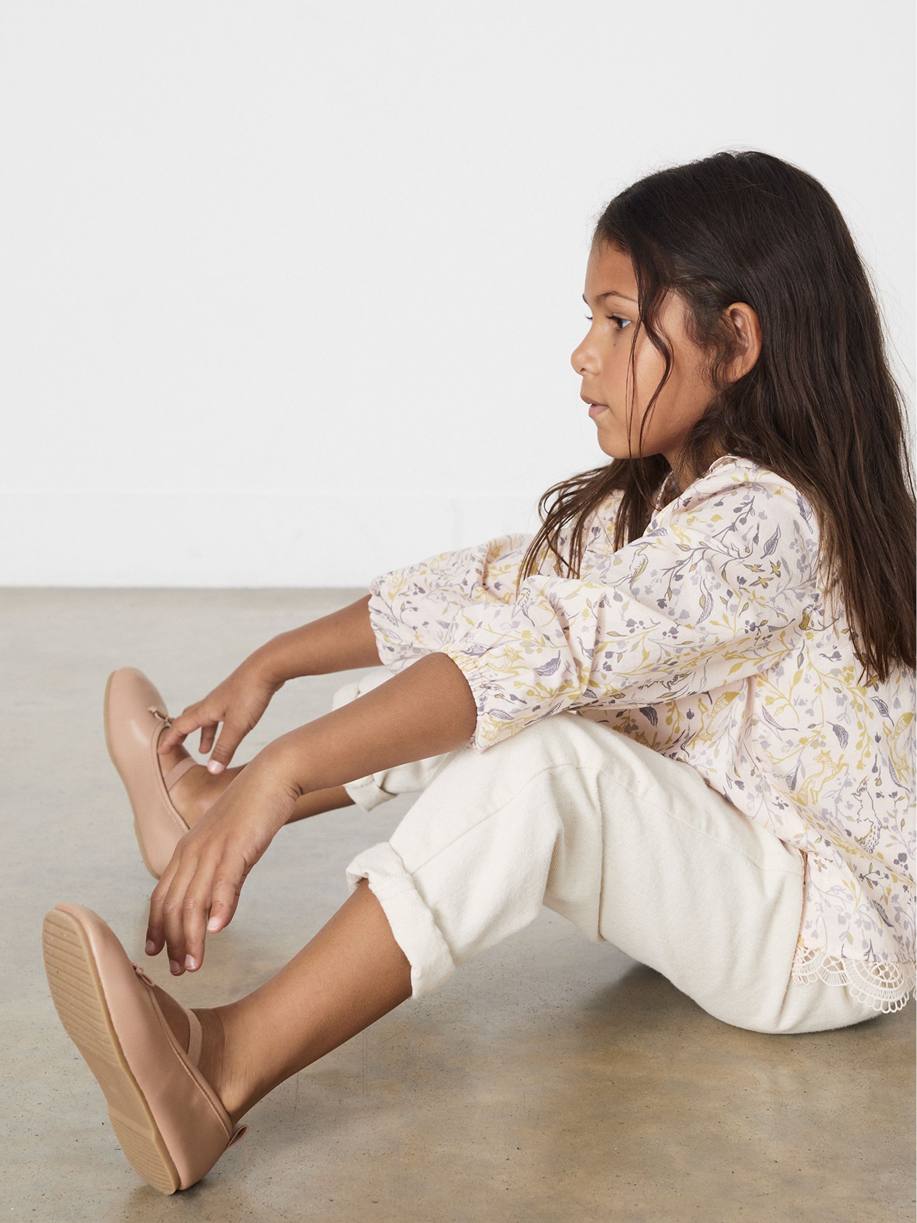 Floral Print Blouse in Pink - Image 4 of 7