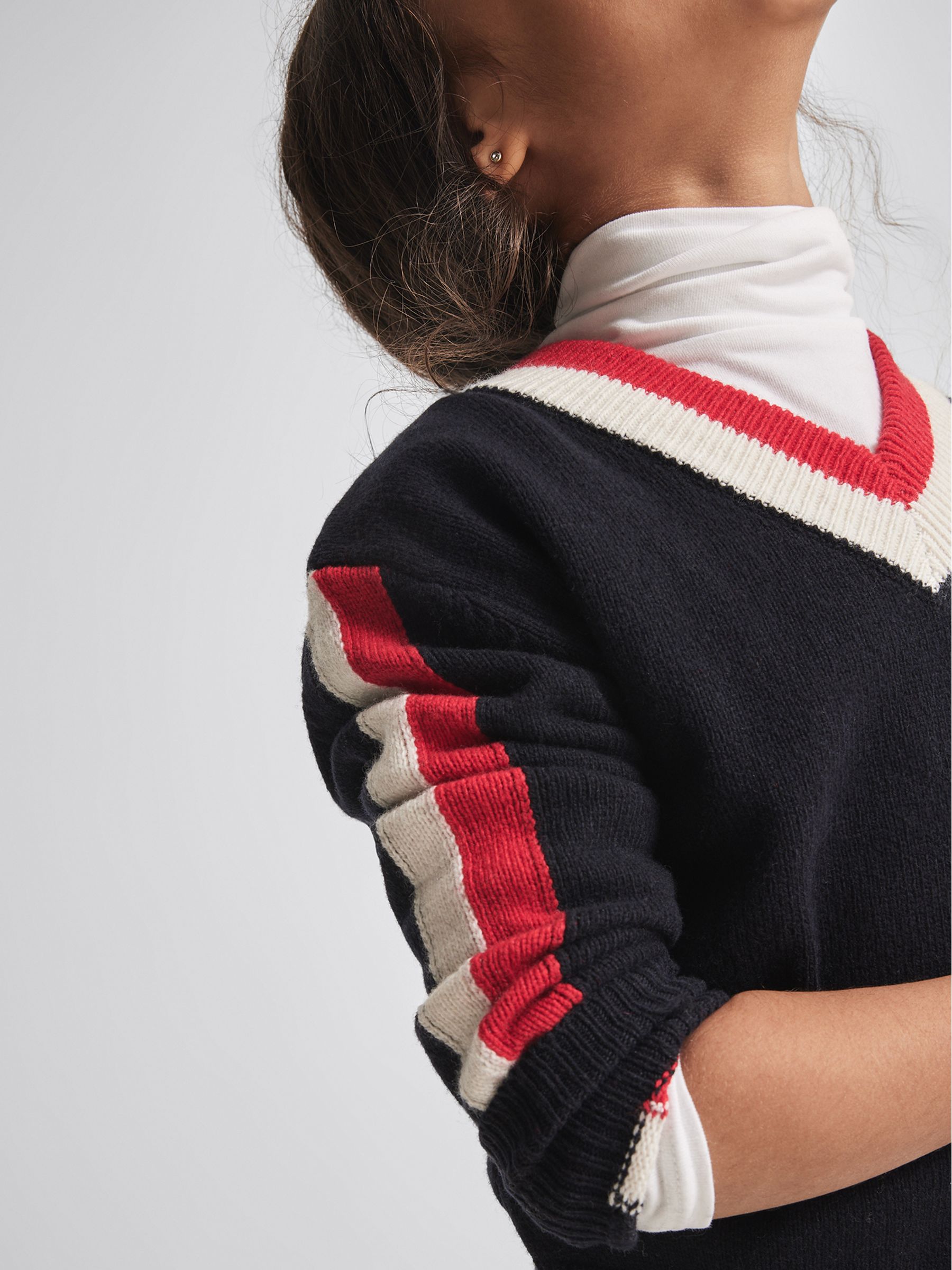 Stripe Trim V Neck Jumper in Navy - Image 3 of 6