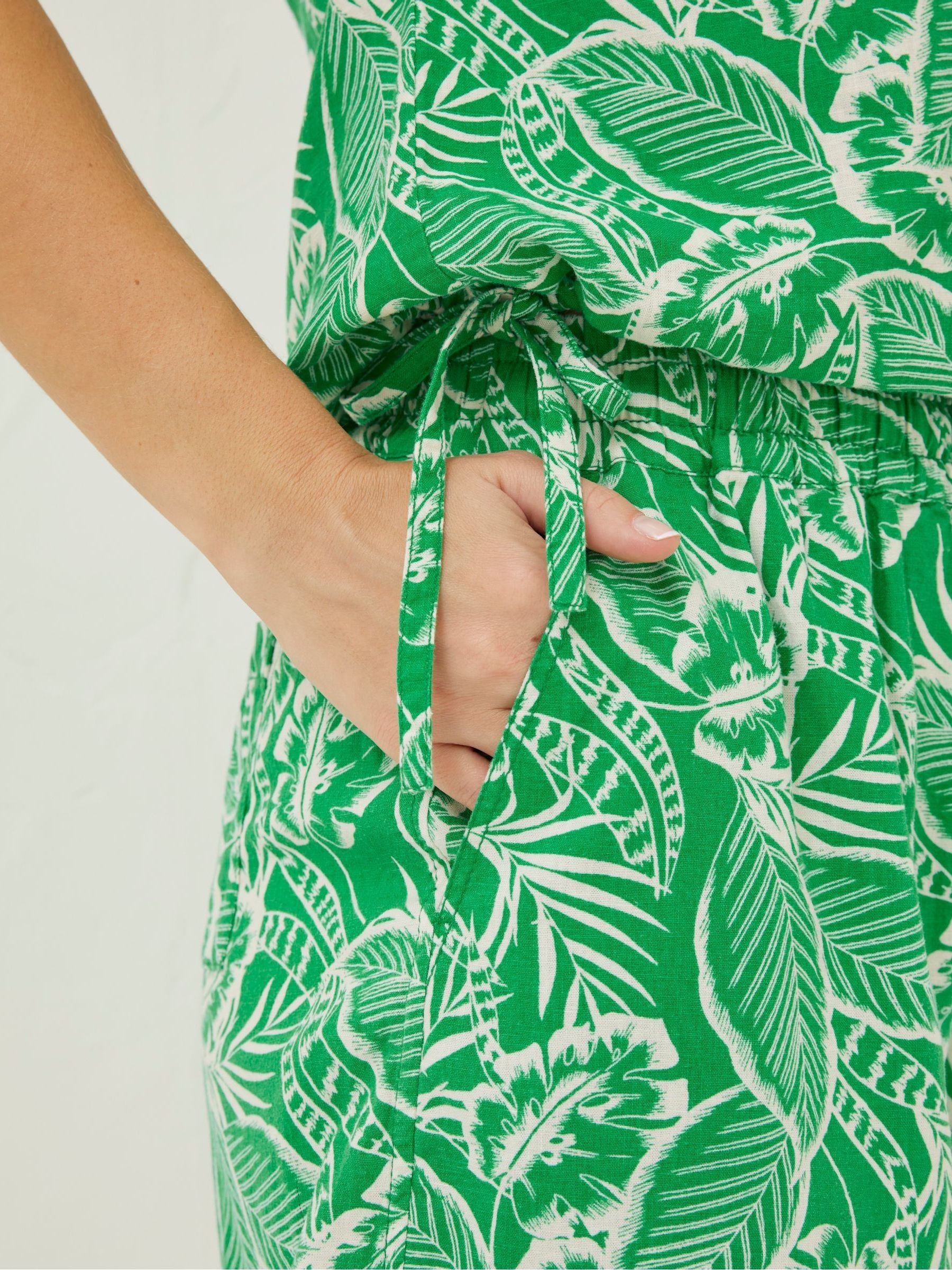 Green Val Leaf Linen Blend Shirt - Image 5 of 5