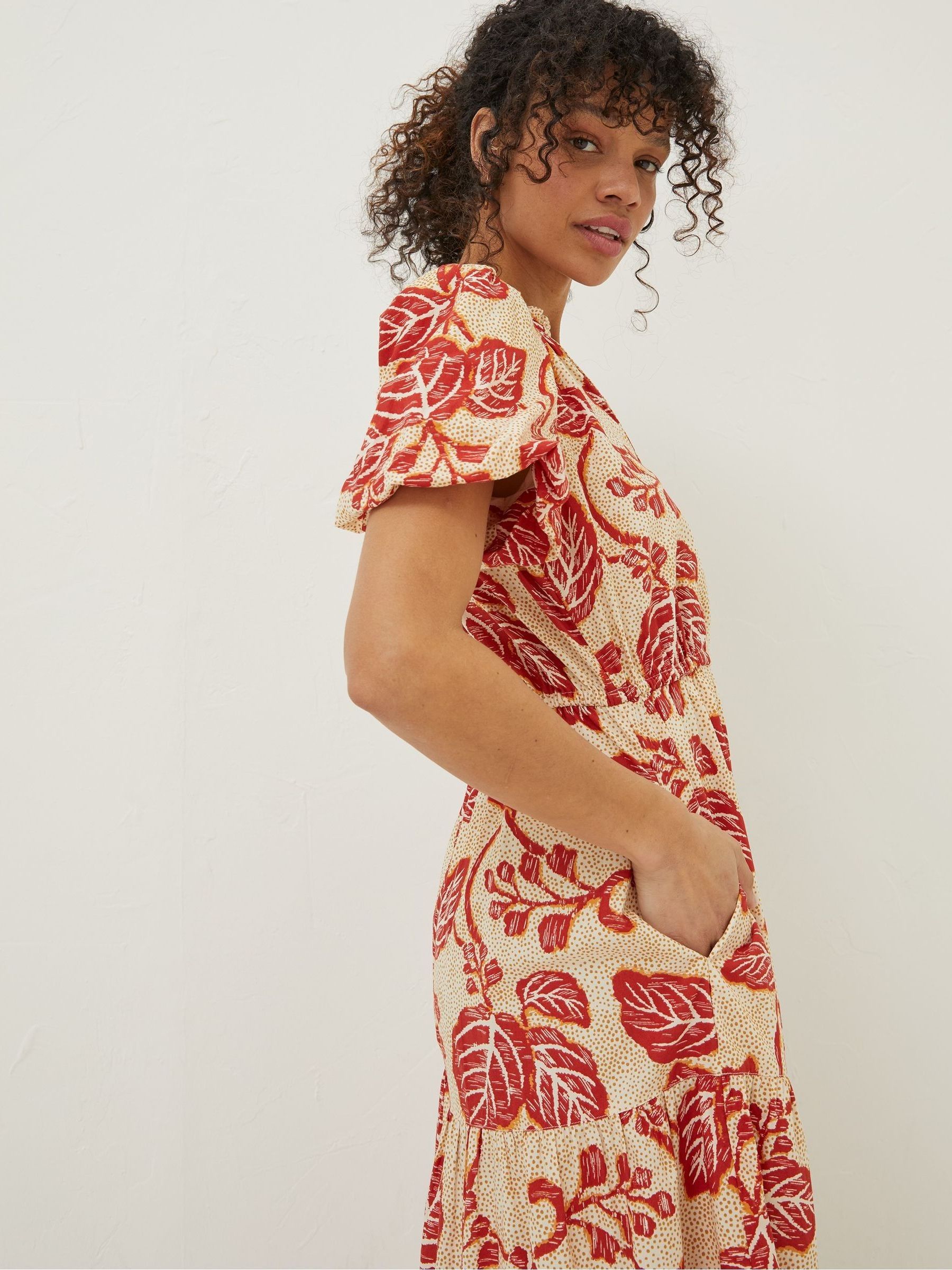 Cream Aubrey Vine Floral Maxi Dress - Image 4 of 6