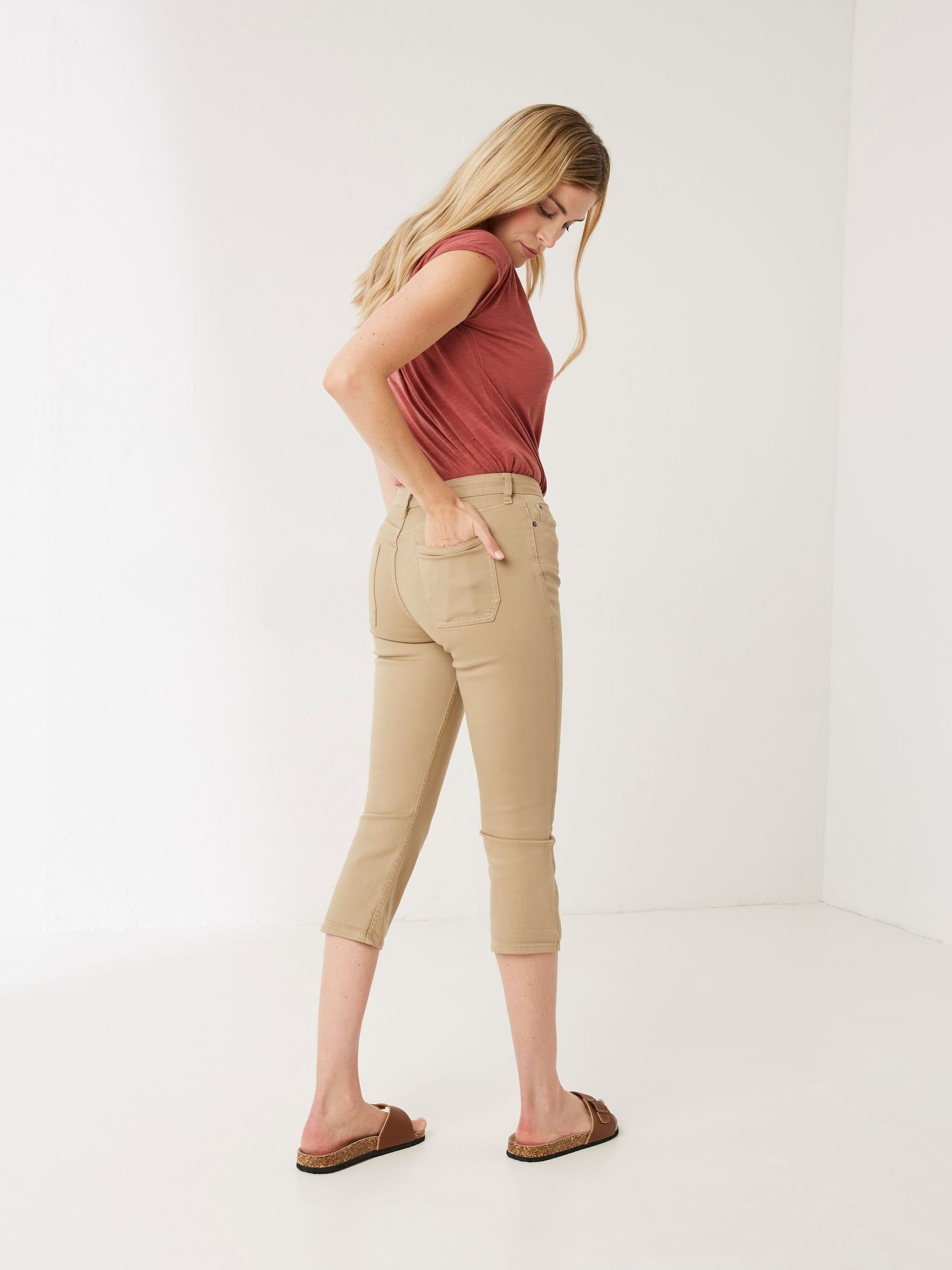 Natural Hamble Capri Jeans - Image 2 of 4