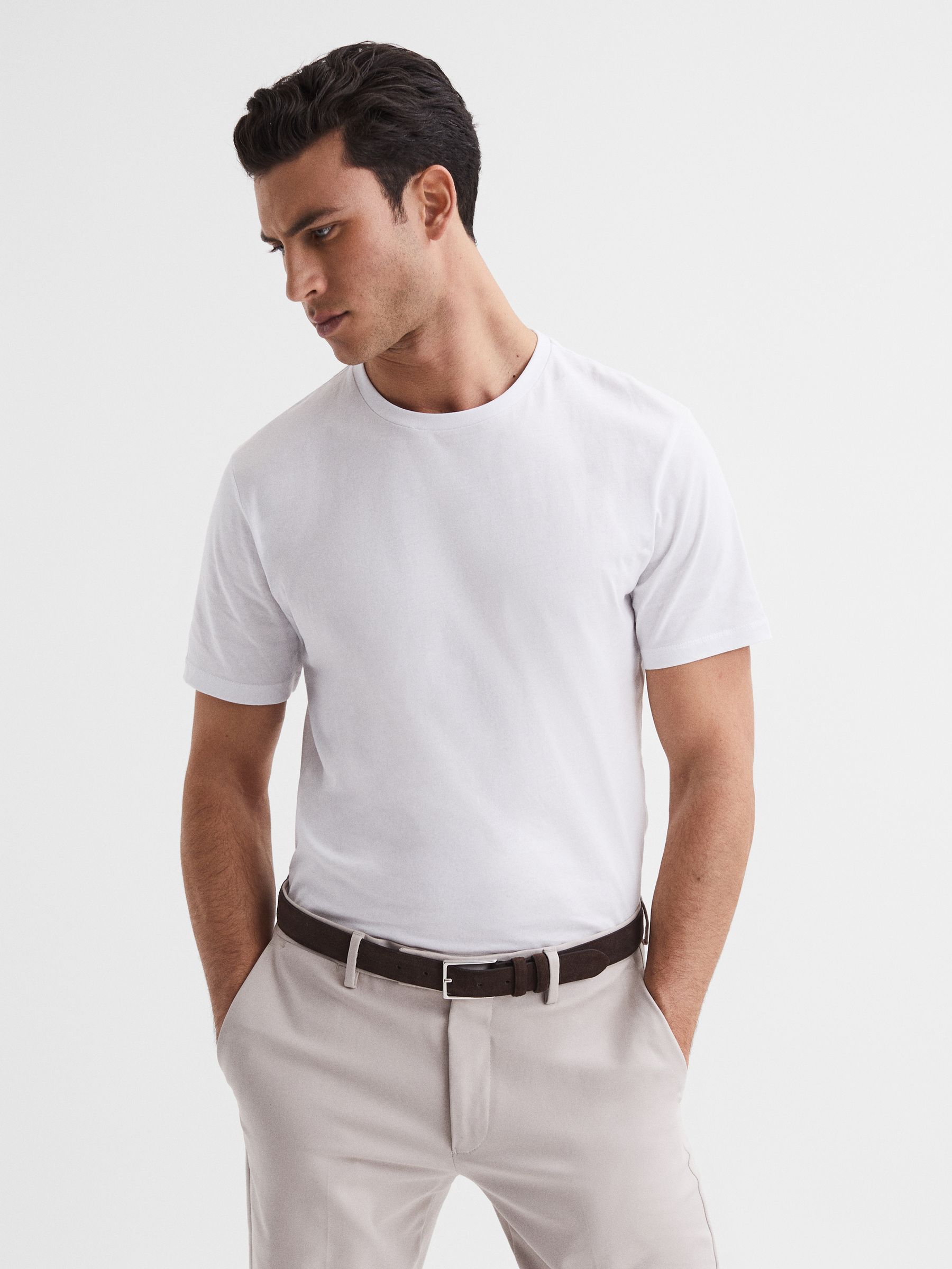 Three Pack Of Crew Neck T-shirts in White - Image 2 of 5