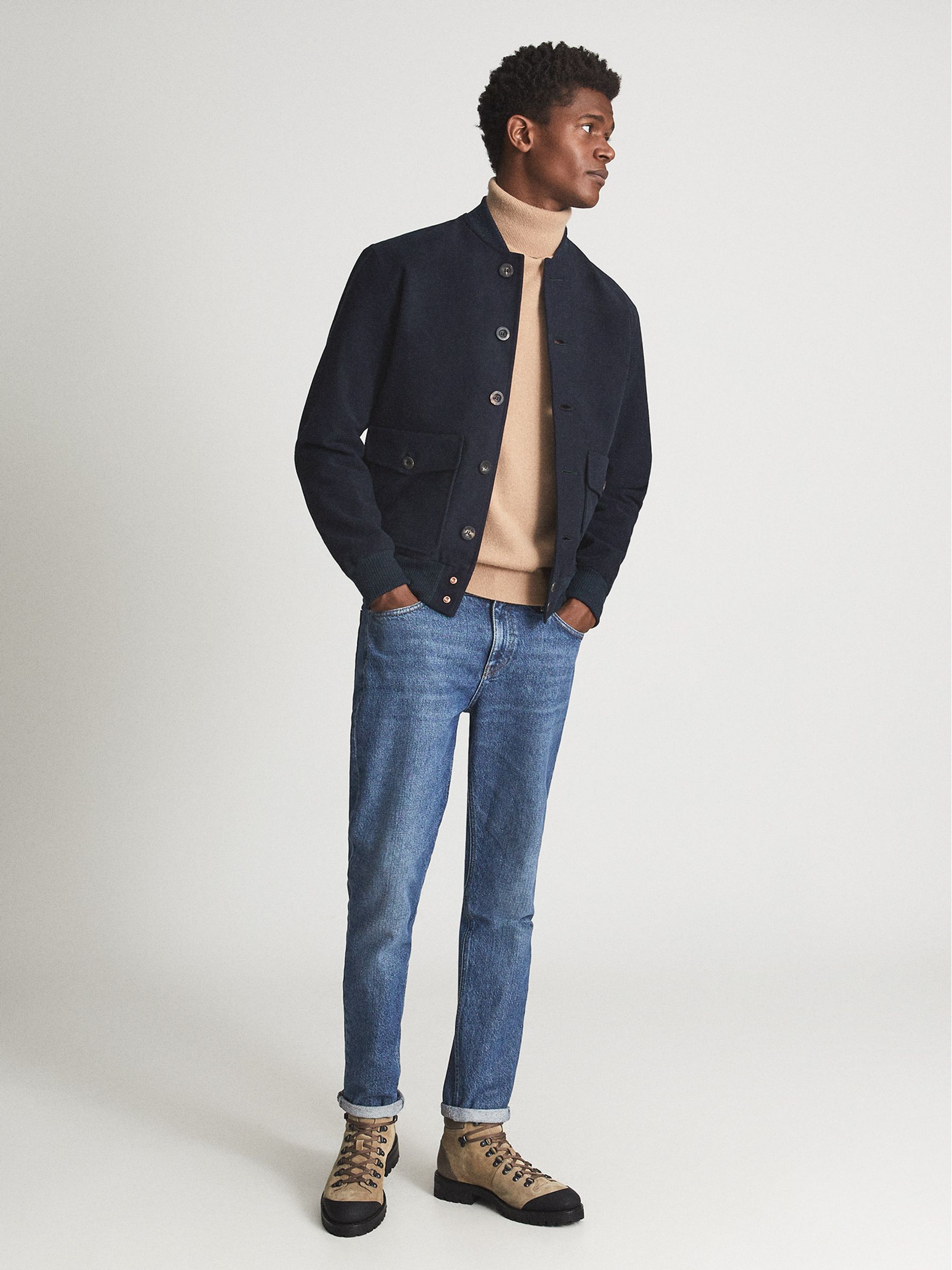 PRIVATE WHITE V.C The Moleskin Bomber