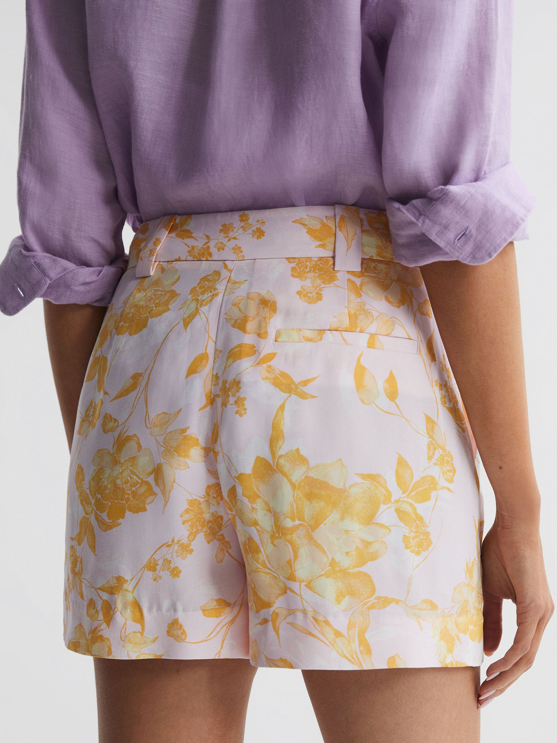 High Rise Floral Print Shorts in Yellow - Image 5 of 5