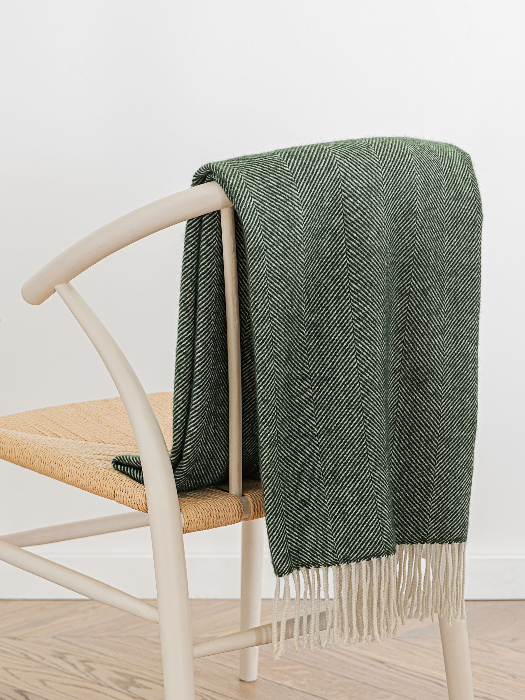 Jasper Conran London Green Lambswool Herringbone Throw - Image 1 of 6