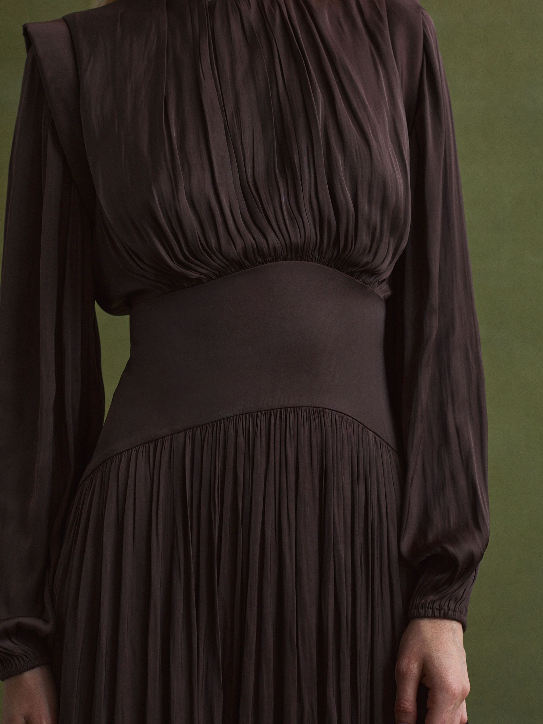 Florere Pleated Midi Dress in Chocolate - Image 4 of 7