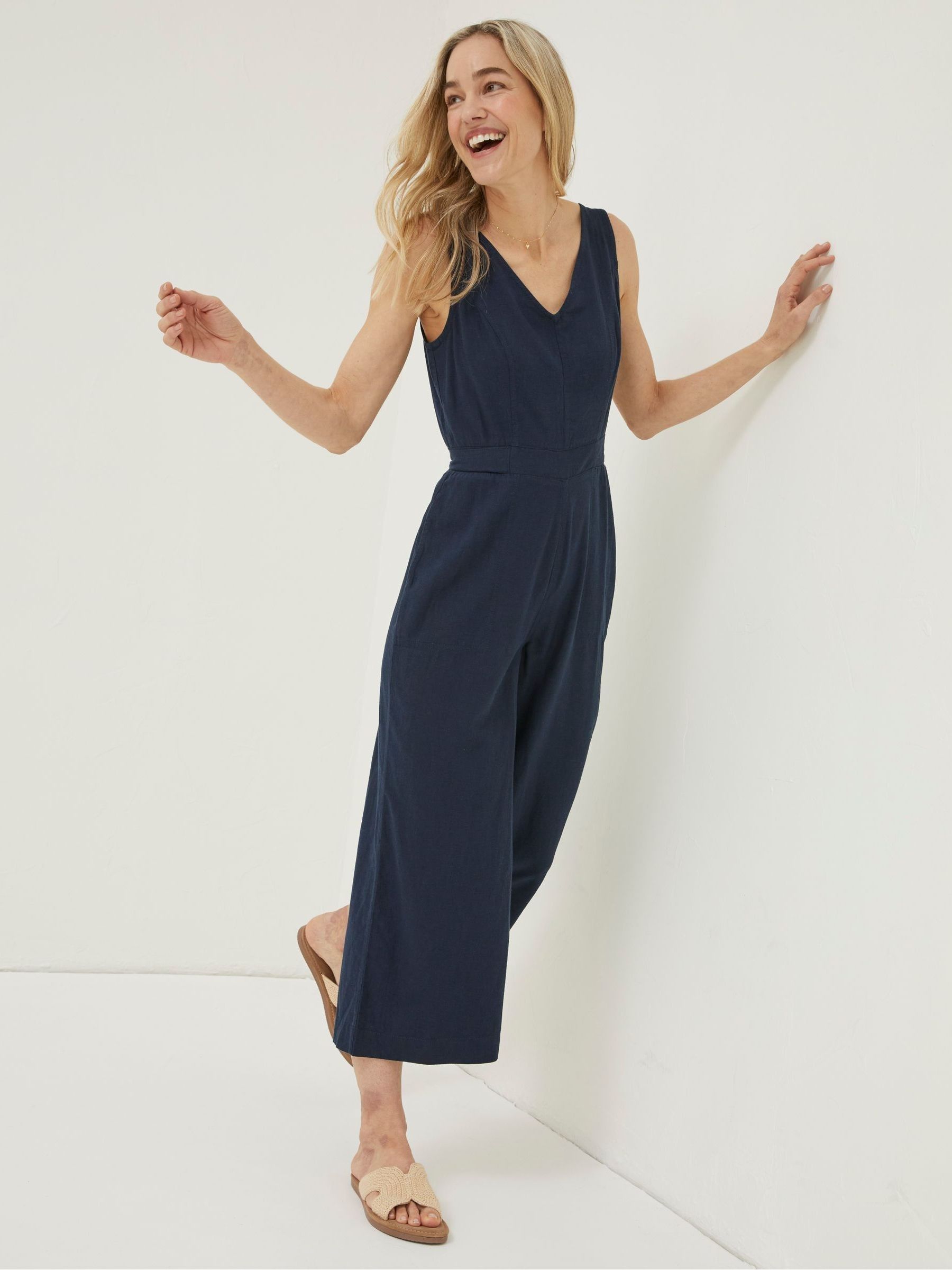  - Image 1 of 5